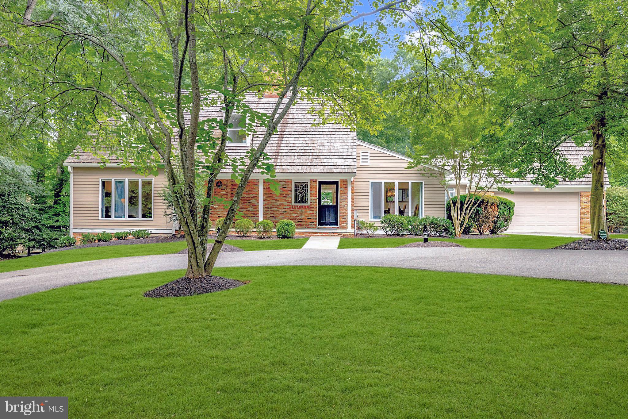 POTOMAC OUTSIDE - Residential