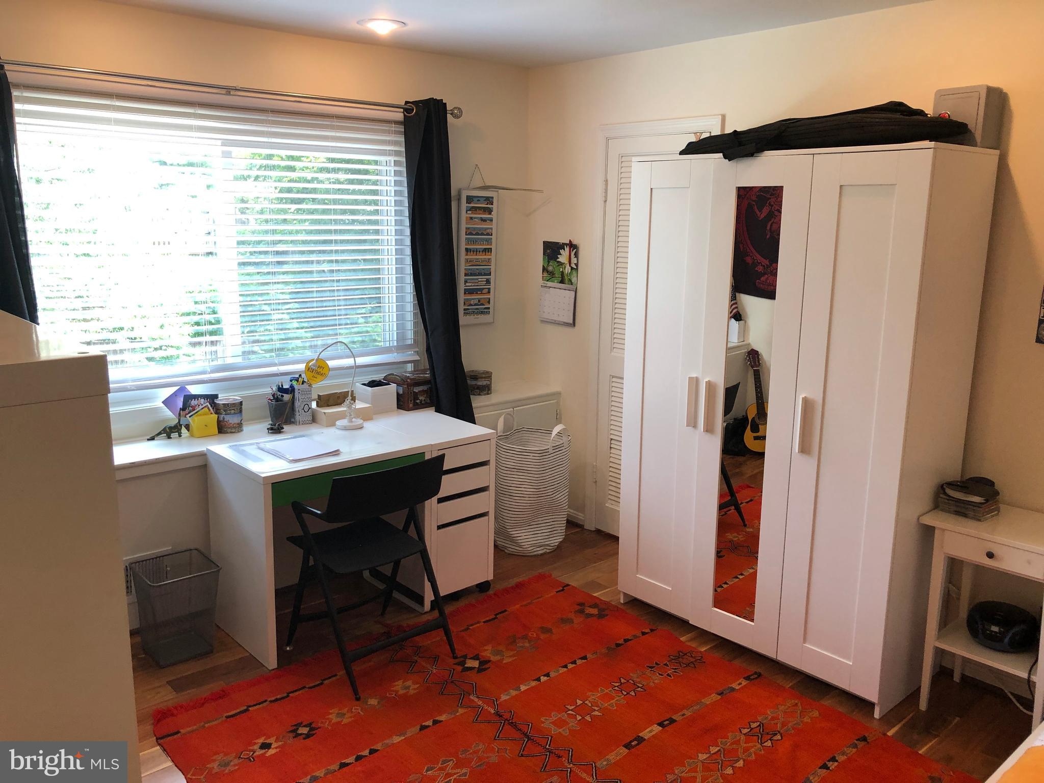 BELLS MILL VILLAGE - Residential Lease