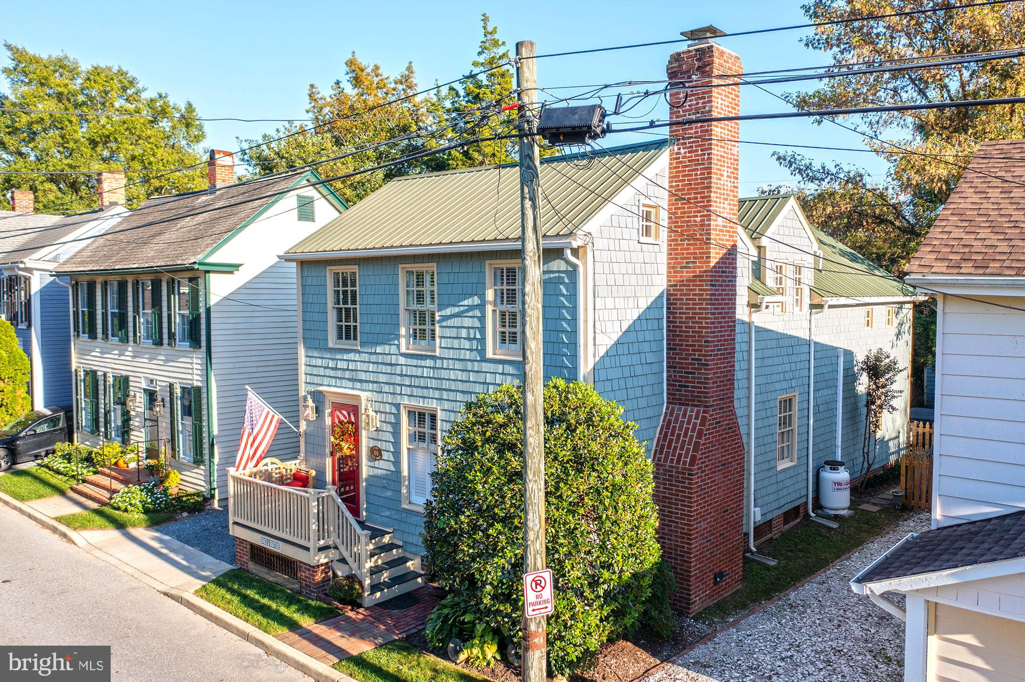 106 GRACE STREET