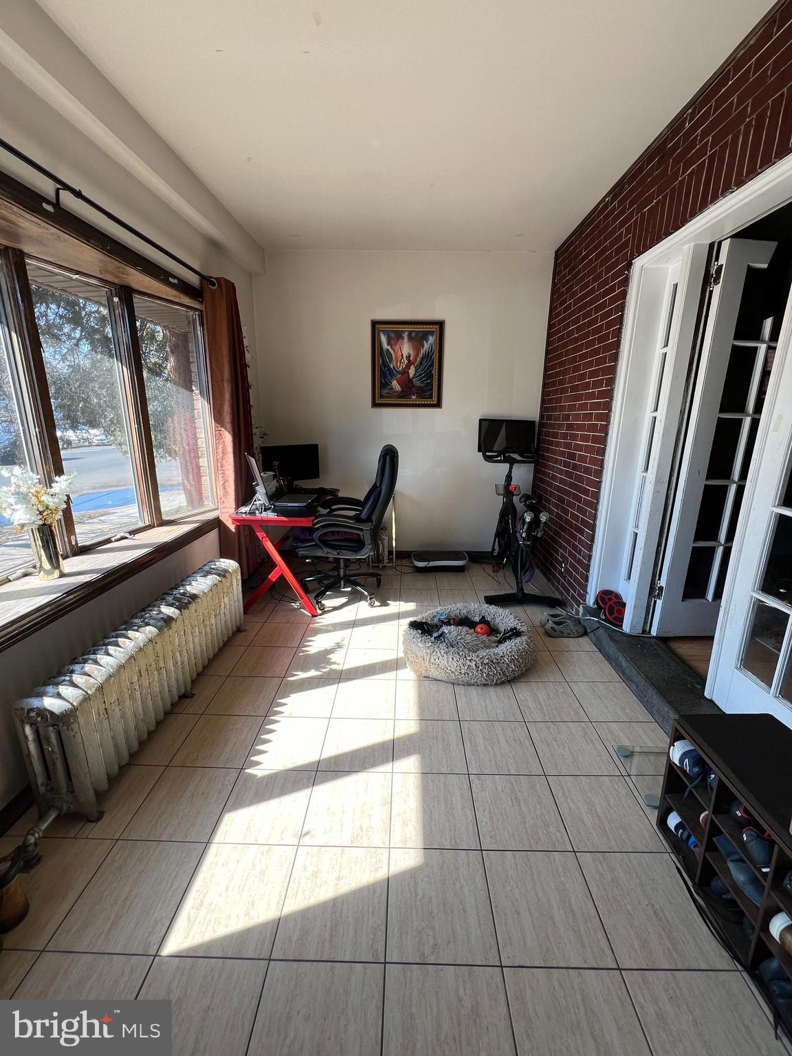 MAYFAIR (WEST) - Residential