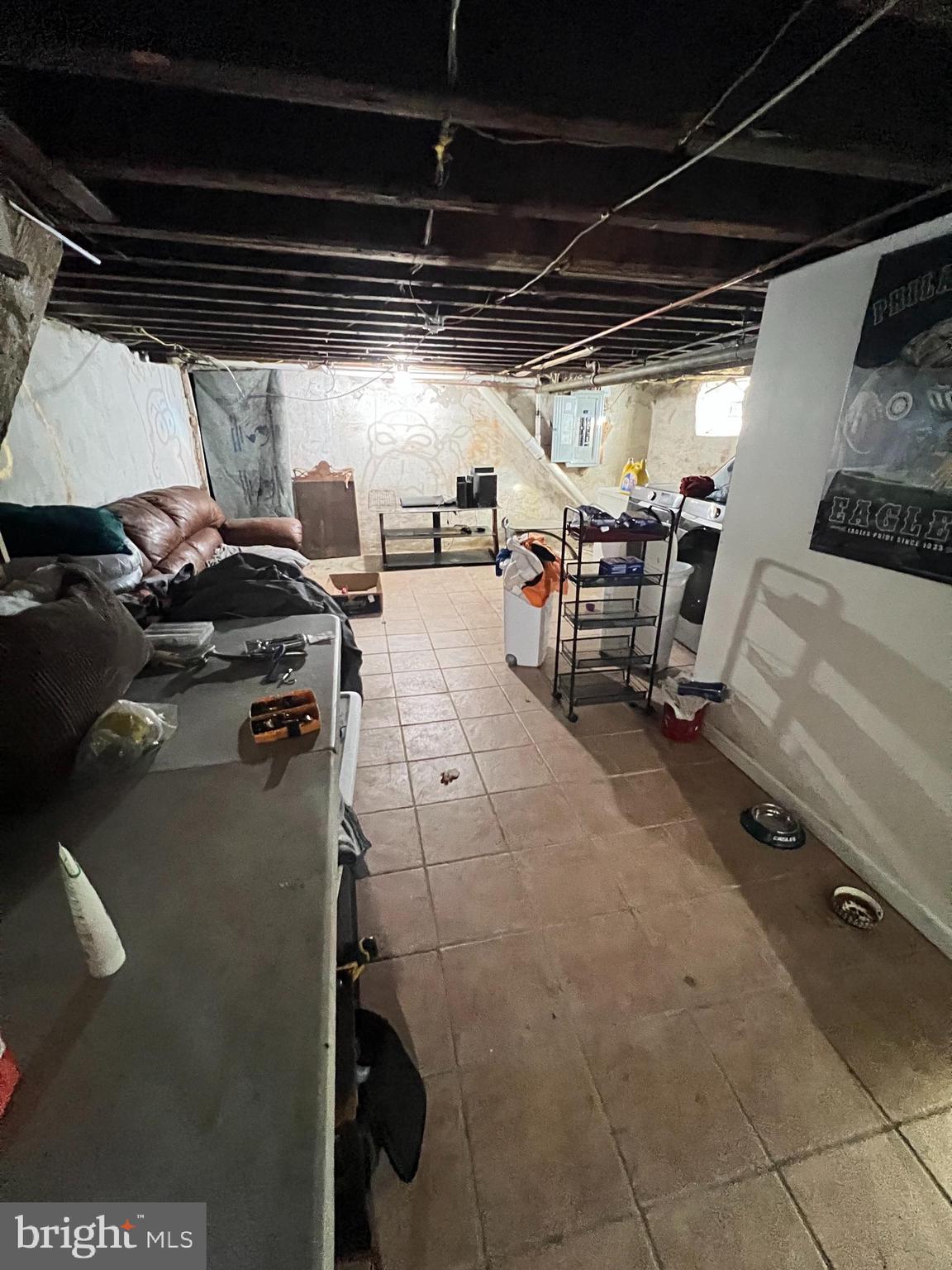 MAYFAIR (WEST) - Residential