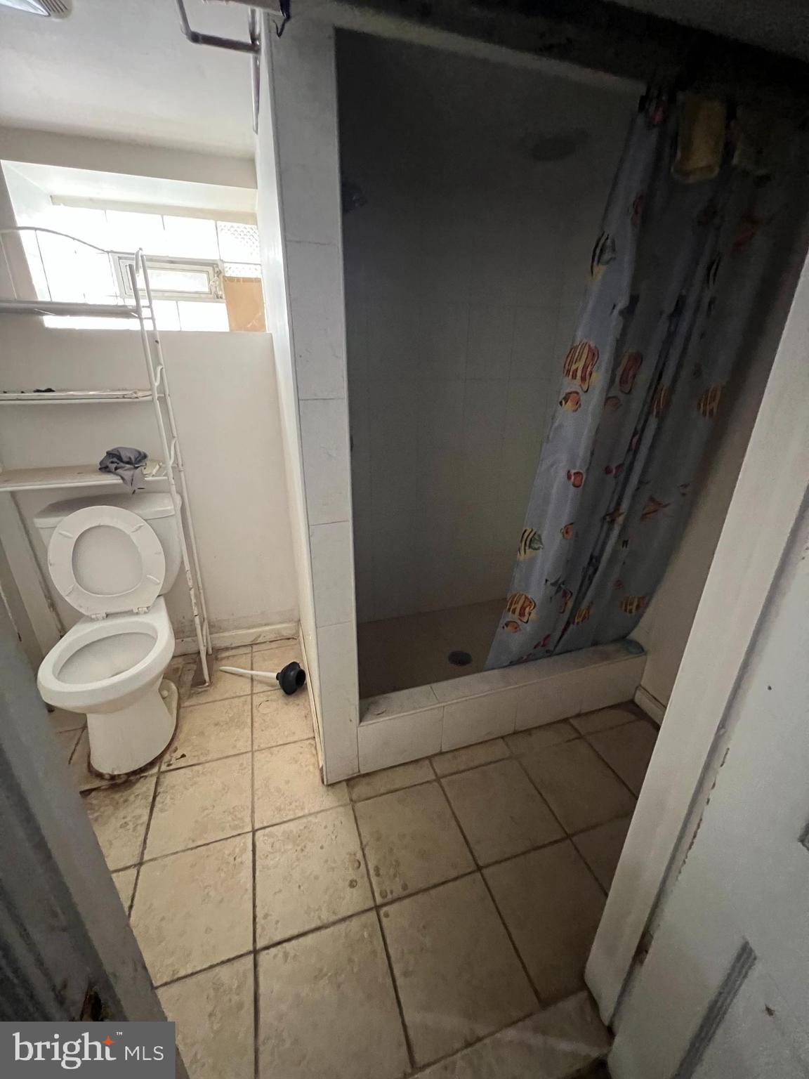 MAYFAIR (WEST) - Residential