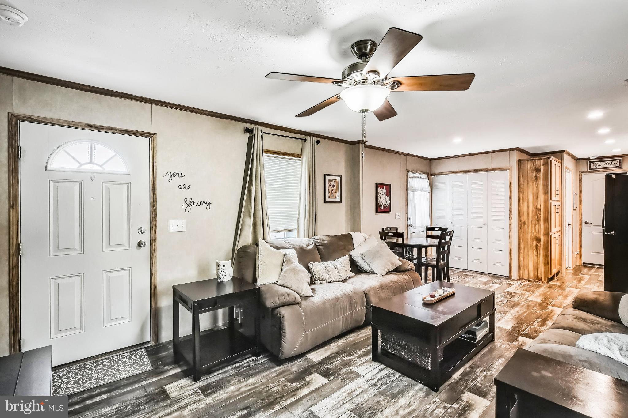 32 BAYSHORE MOBILE MNR