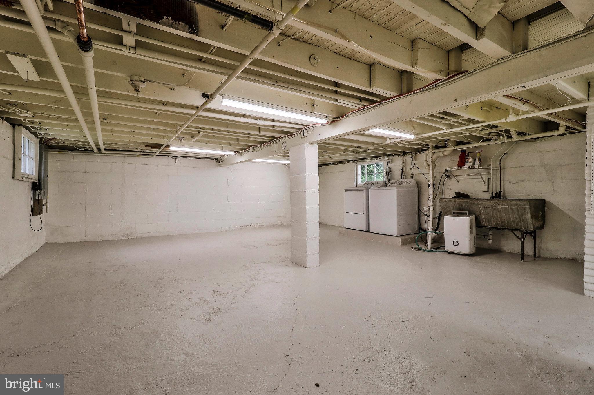 HYATTSVILLE - Residential