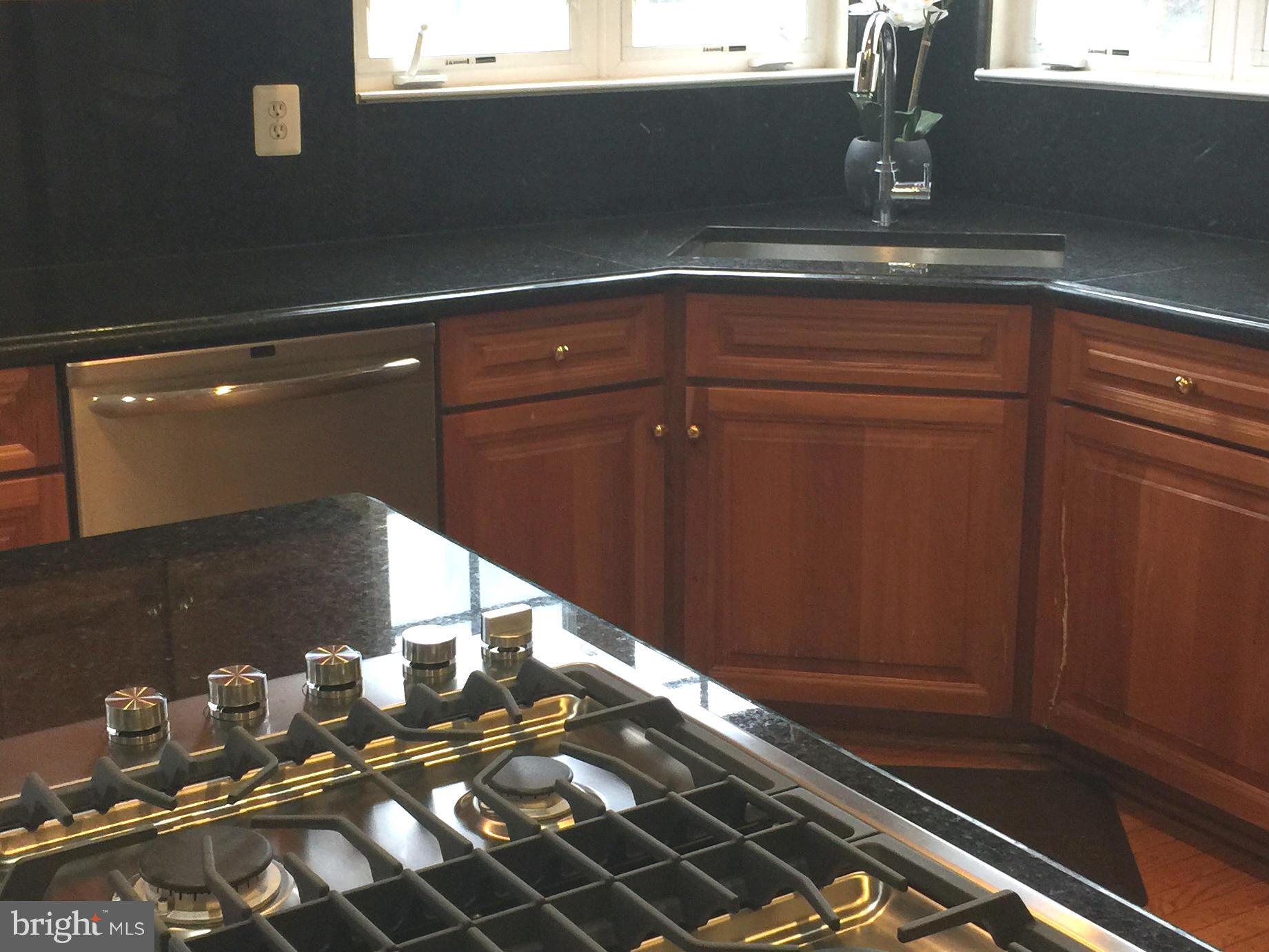 GOVERNORS HILL - Residential Lease