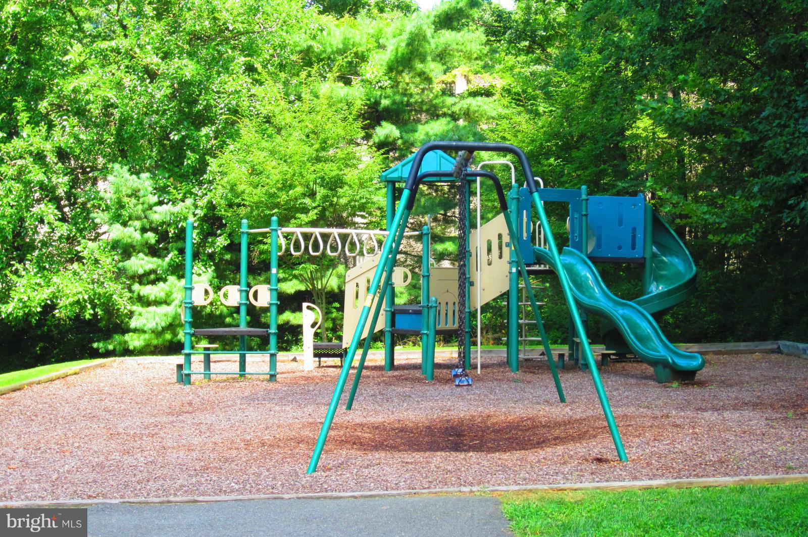 BRIARWOOD TRACE - Residential Lease