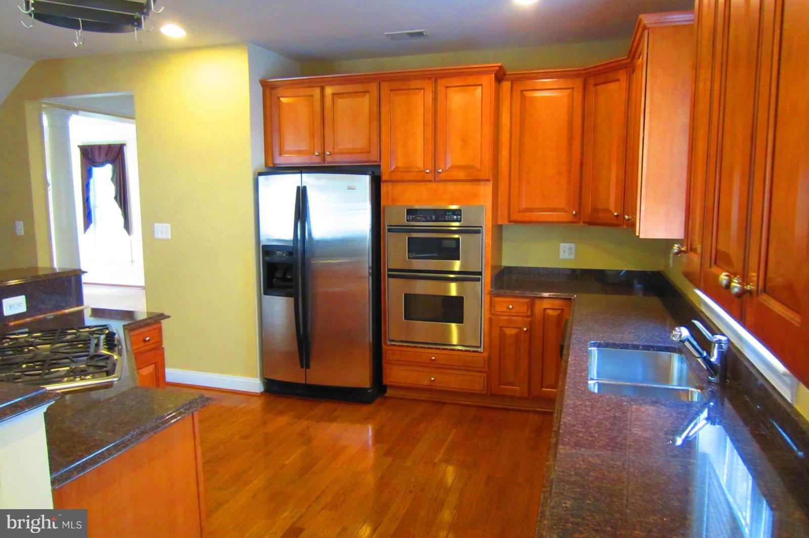 BRIARWOOD TRACE - Residential Lease