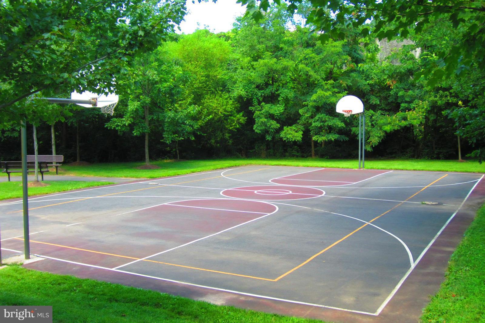 BRIARWOOD TRACE - Residential Lease