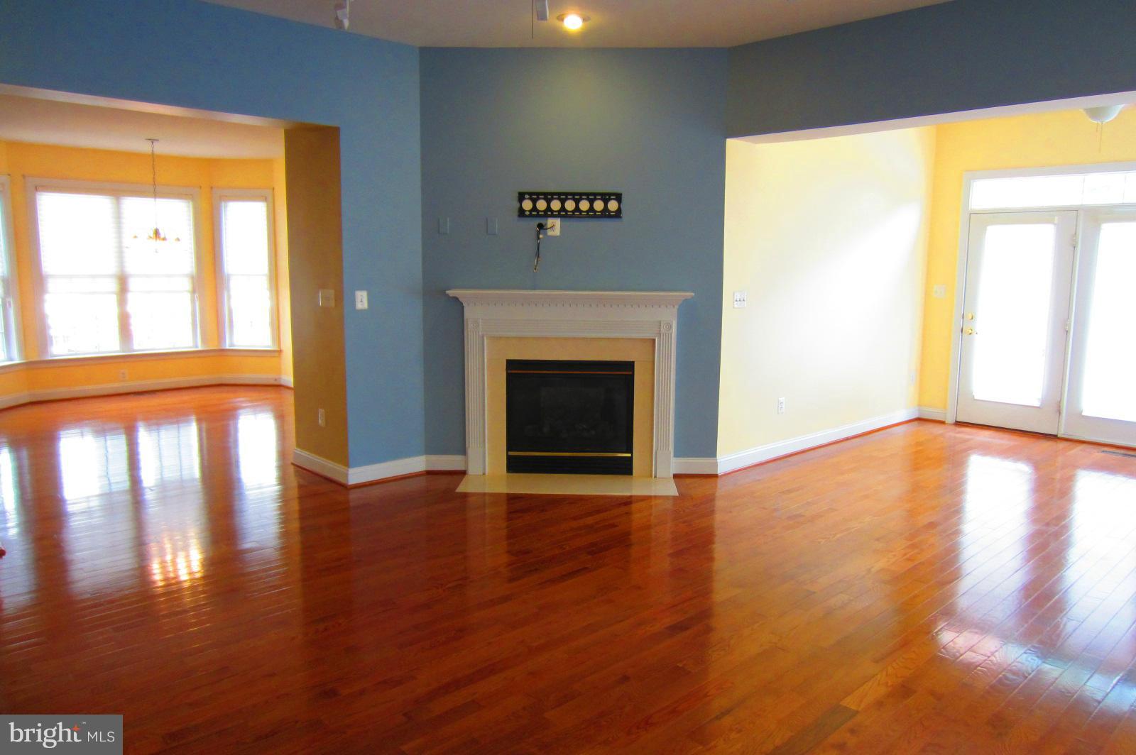 BRIARWOOD TRACE - Residential Lease