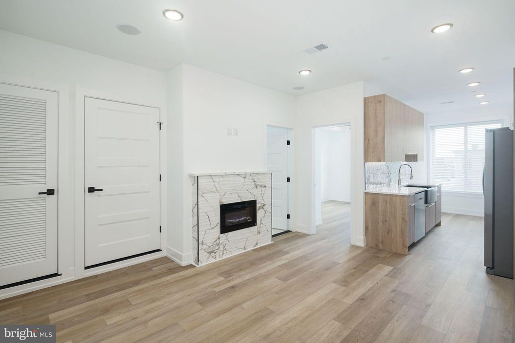 Photo of 2000 N Front Street #5, PHILADELPHIA, PA 19122 (MLS # PAPH2570236)