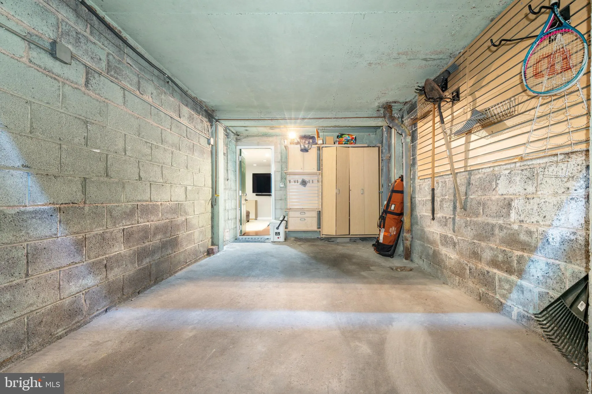 Philadelphia, Pennsylvania 19107, United States, 3 Bedrooms Bedrooms, ,3 BathroomsBathrooms,Residential,Active,88616