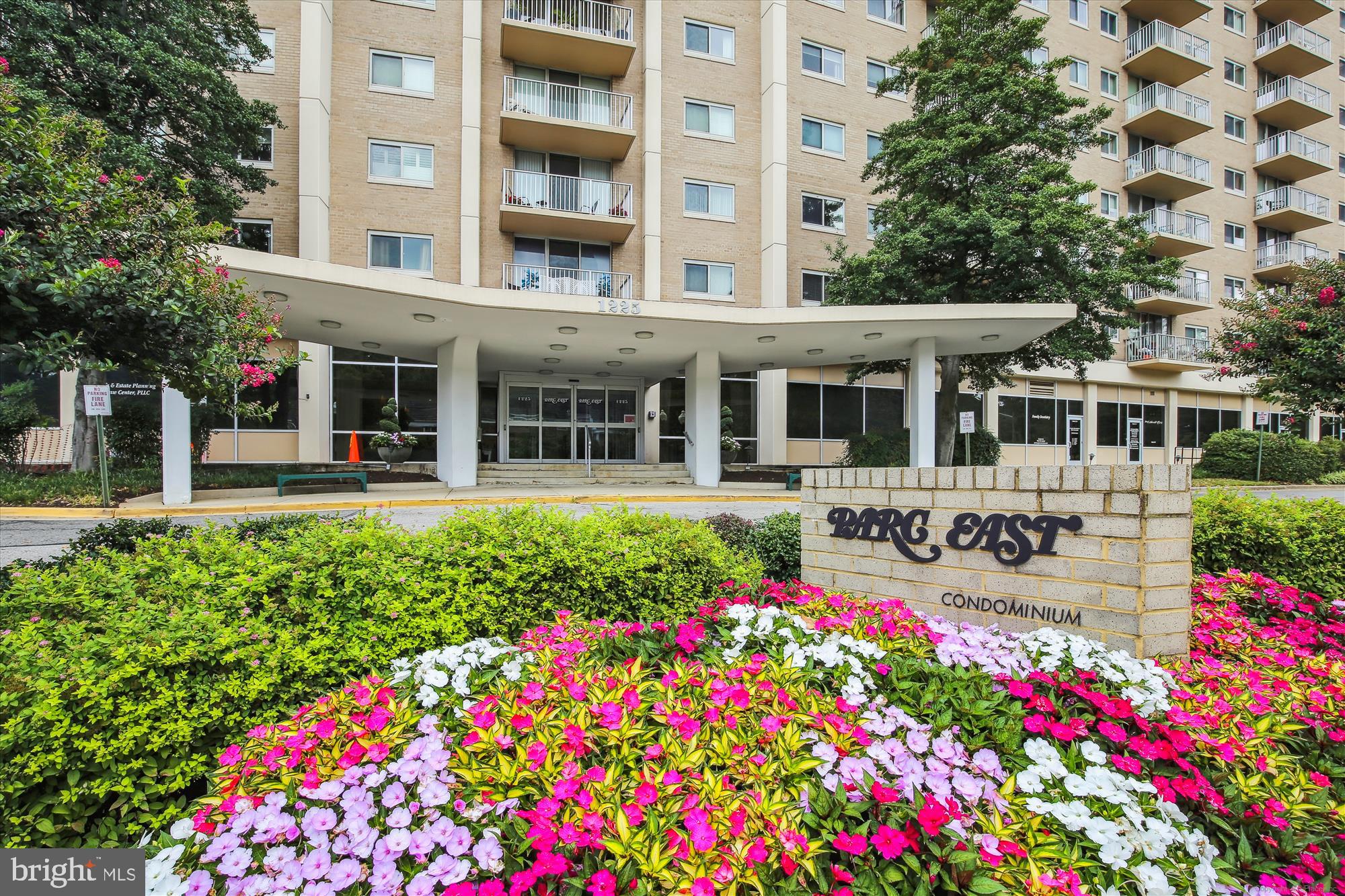 PARC EAST - Residential Lease