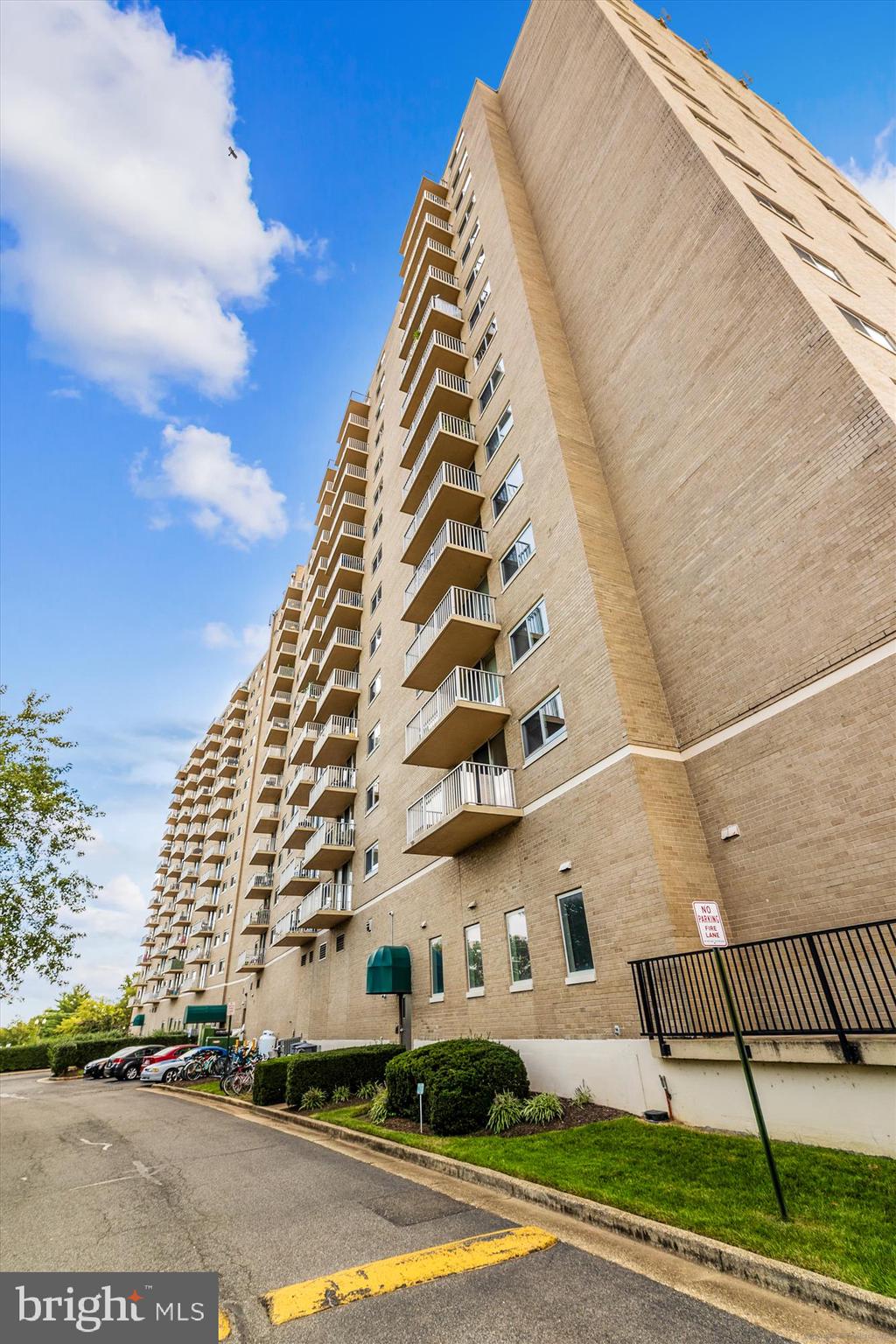 PARC EAST - Residential Lease