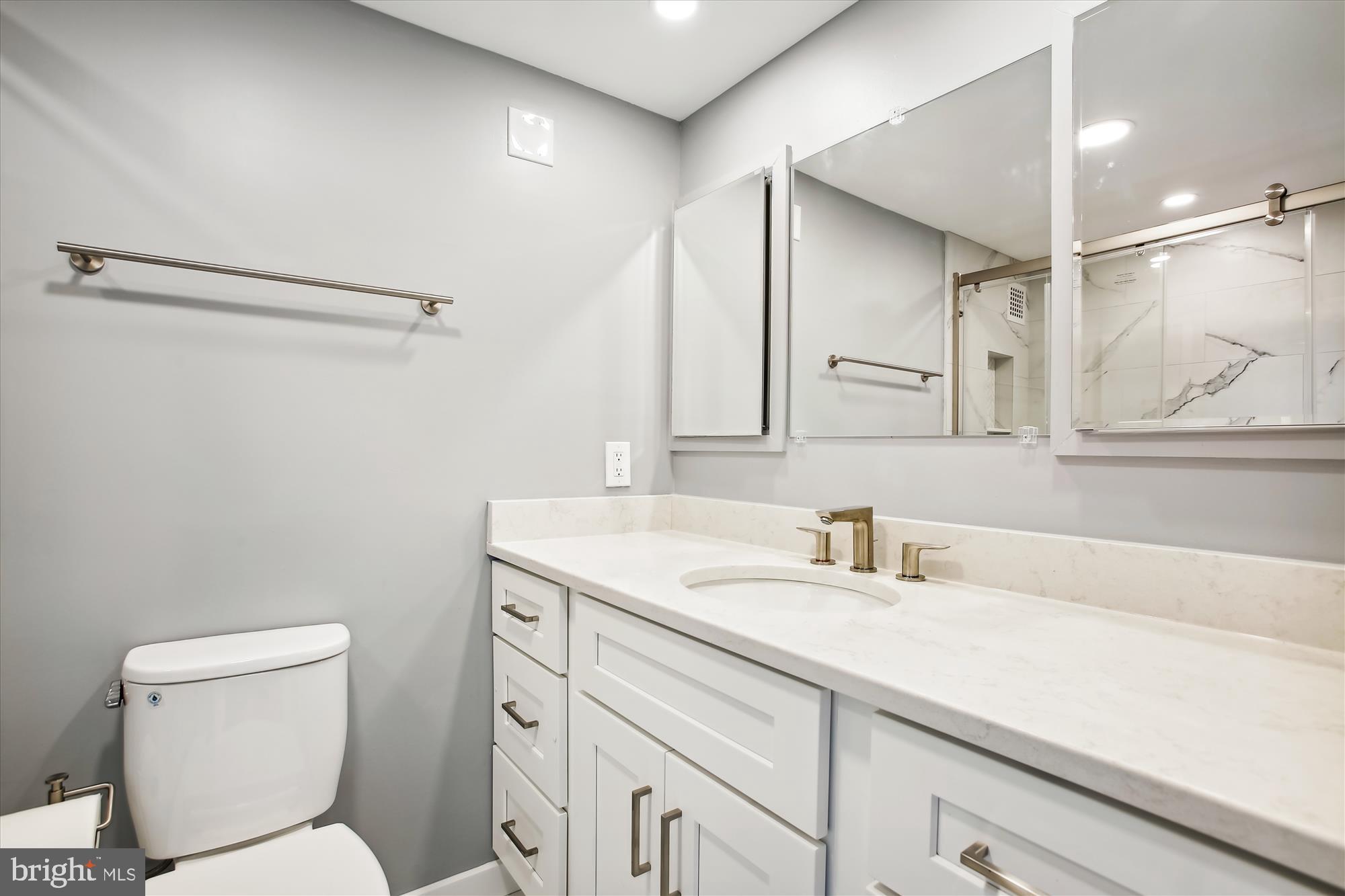 PARC EAST - Residential Lease