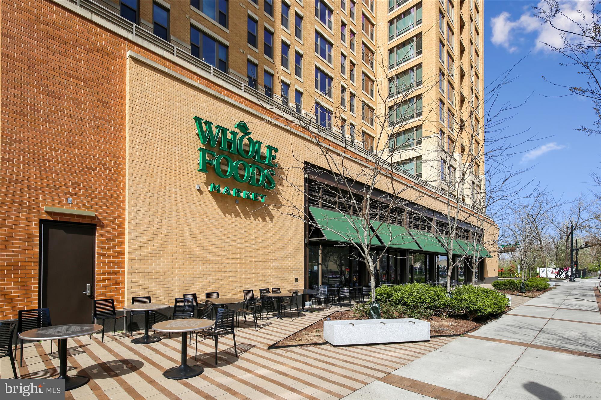 PARC EAST - Residential Lease