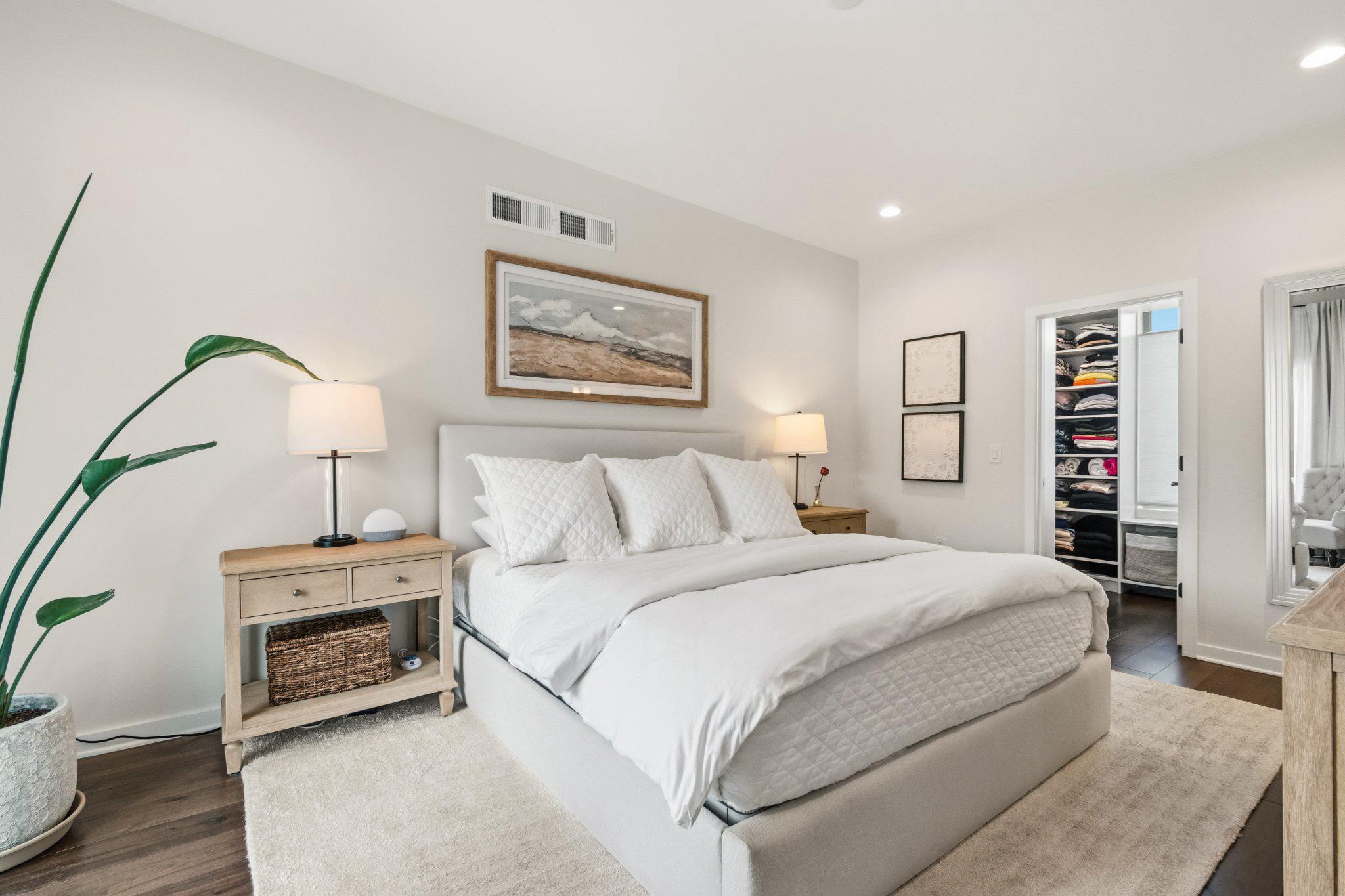 NORTHBANK - Residential