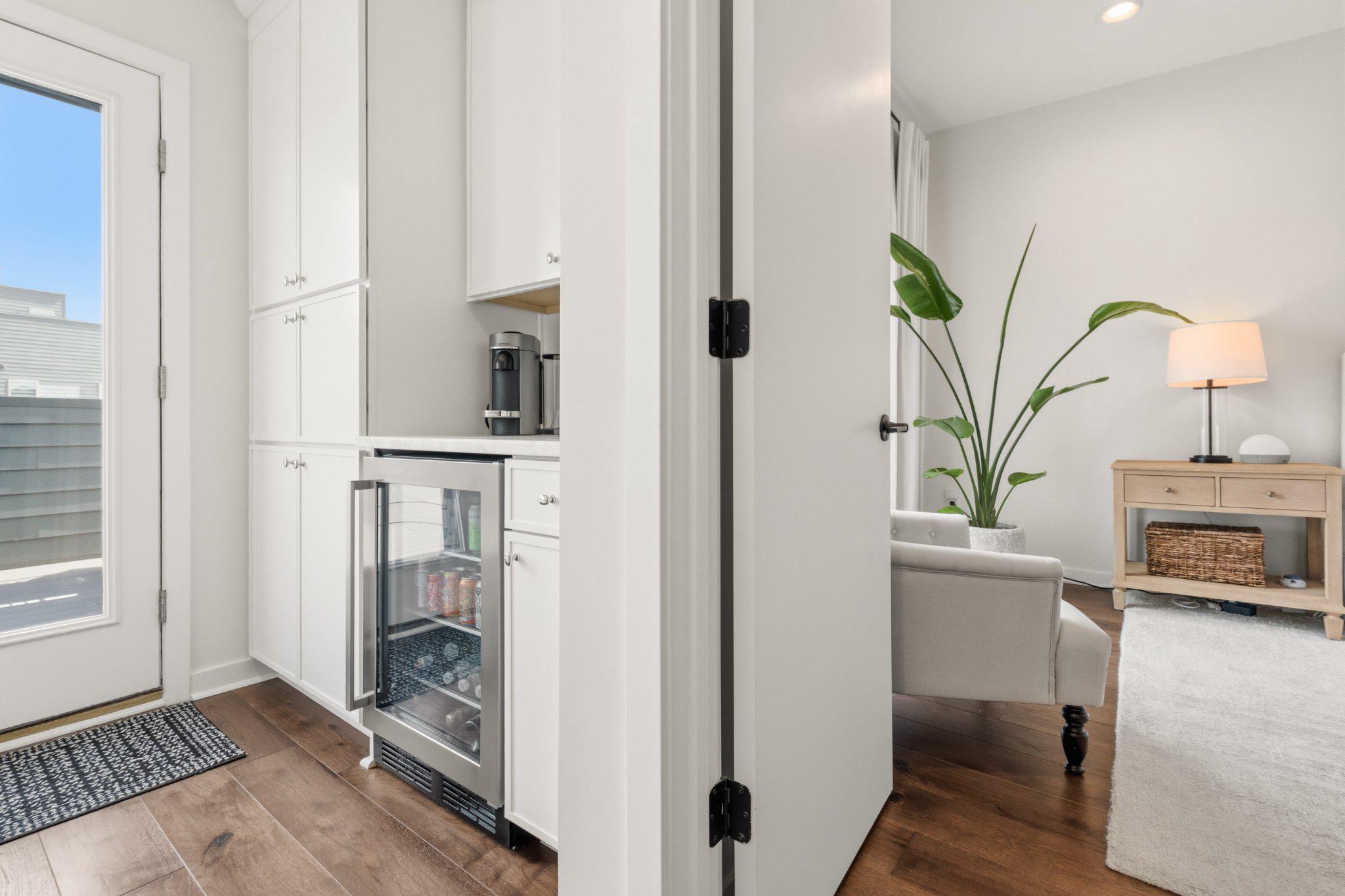 NORTHBANK - Residential