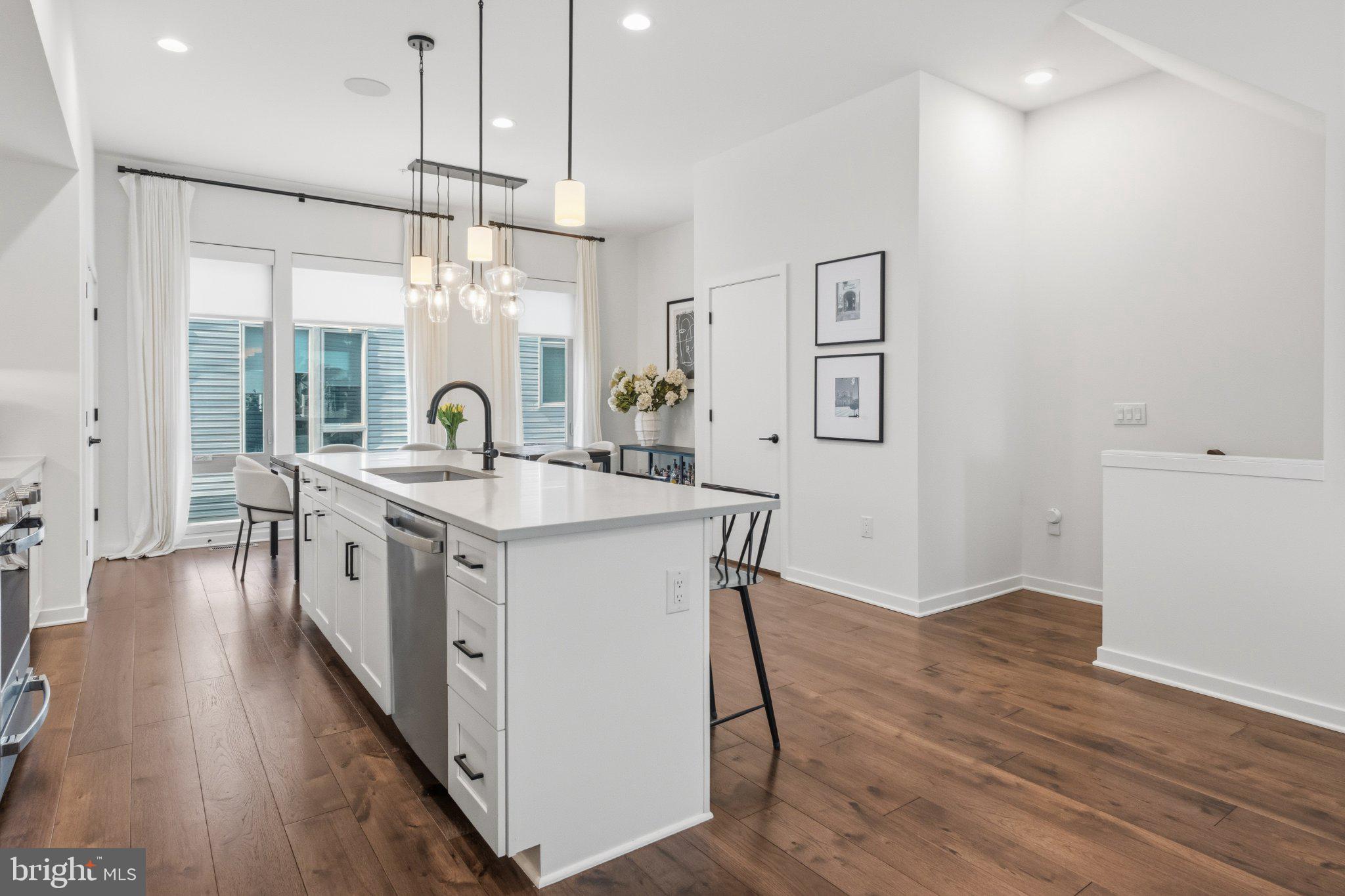 NORTHBANK - Residential