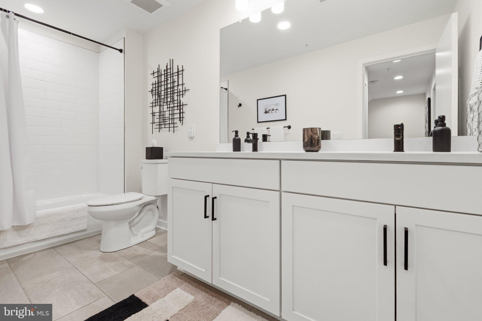 NORTHBANK - Residential