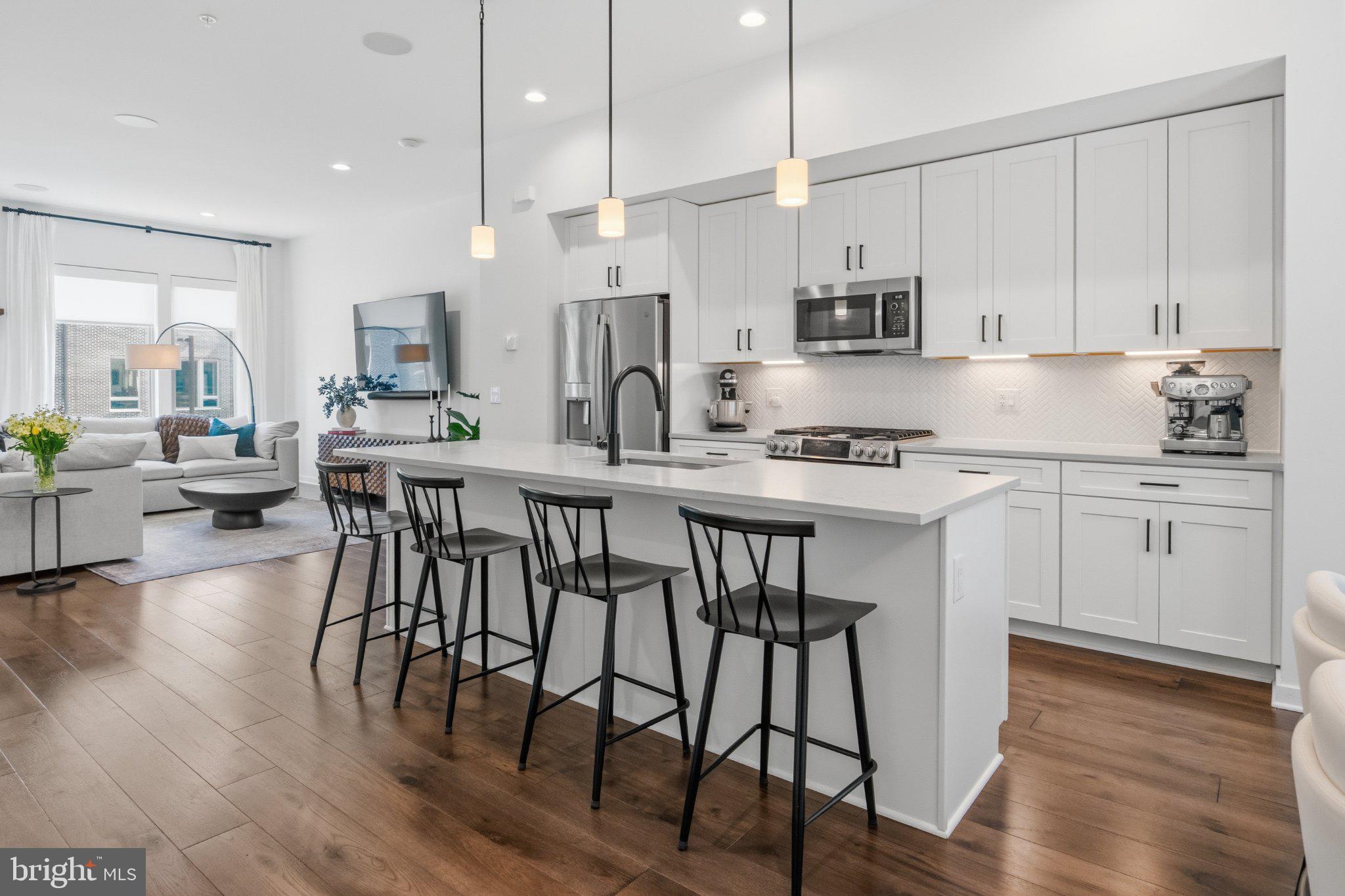 NORTHBANK - Residential