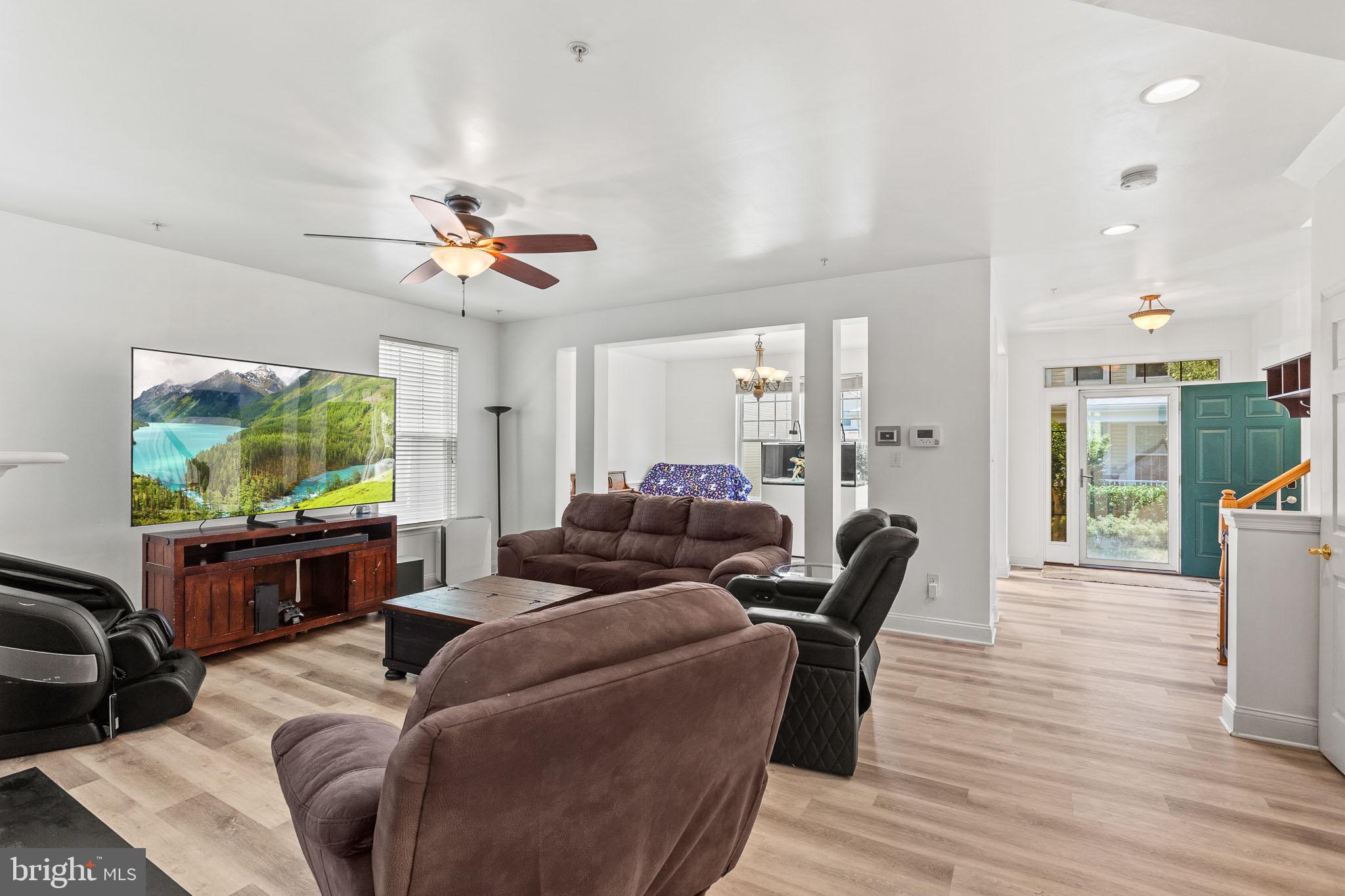 23117 PANSY WAY