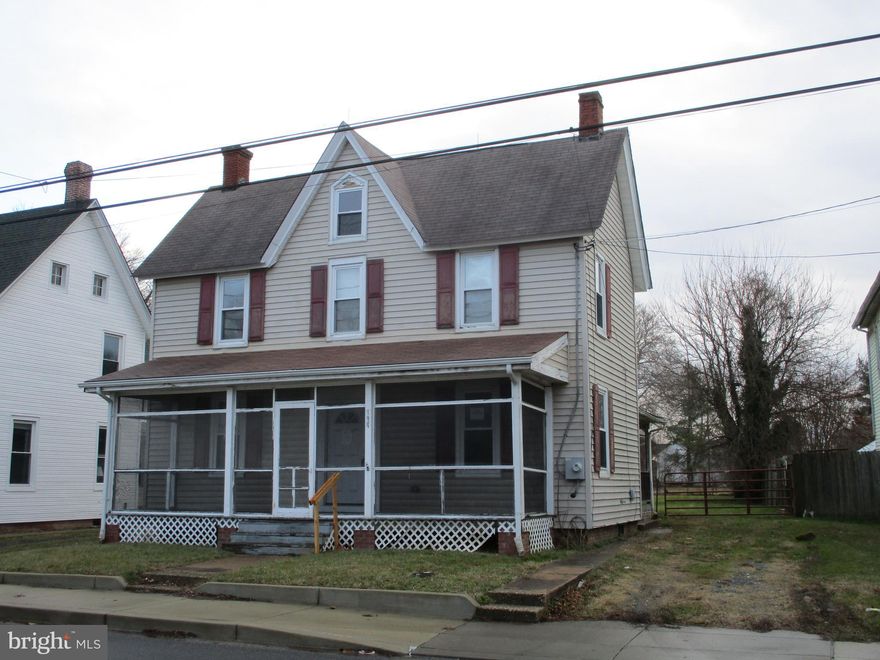 Affordable Colonial.  This three bedroom home was renovated in 2013 with new hardwood floors, kitchen, HVAC, windows, and bath.  Amenities include a separate dining room, pellet stove, office,covered front and side porch,  and off street parking. Rt 301 is nearby for commuting north or south.  Call now to tour! Online auction on XOME site.