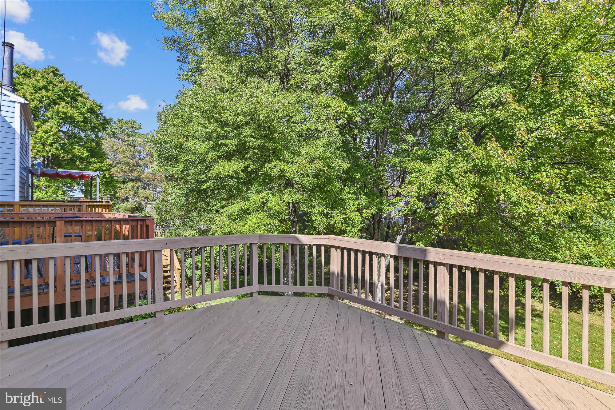 CALVERTON TOWNES - Residential Lease