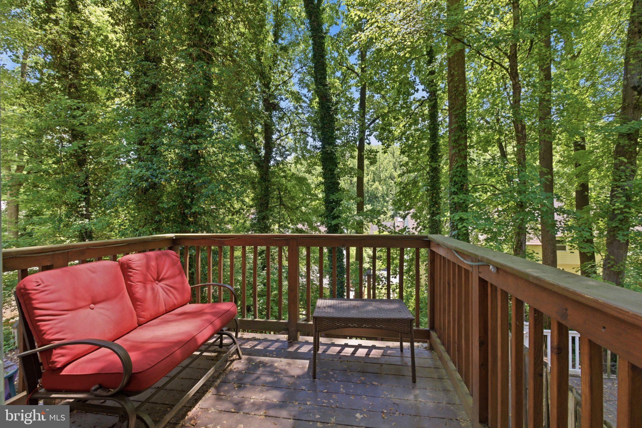 TREE TOP - Residential