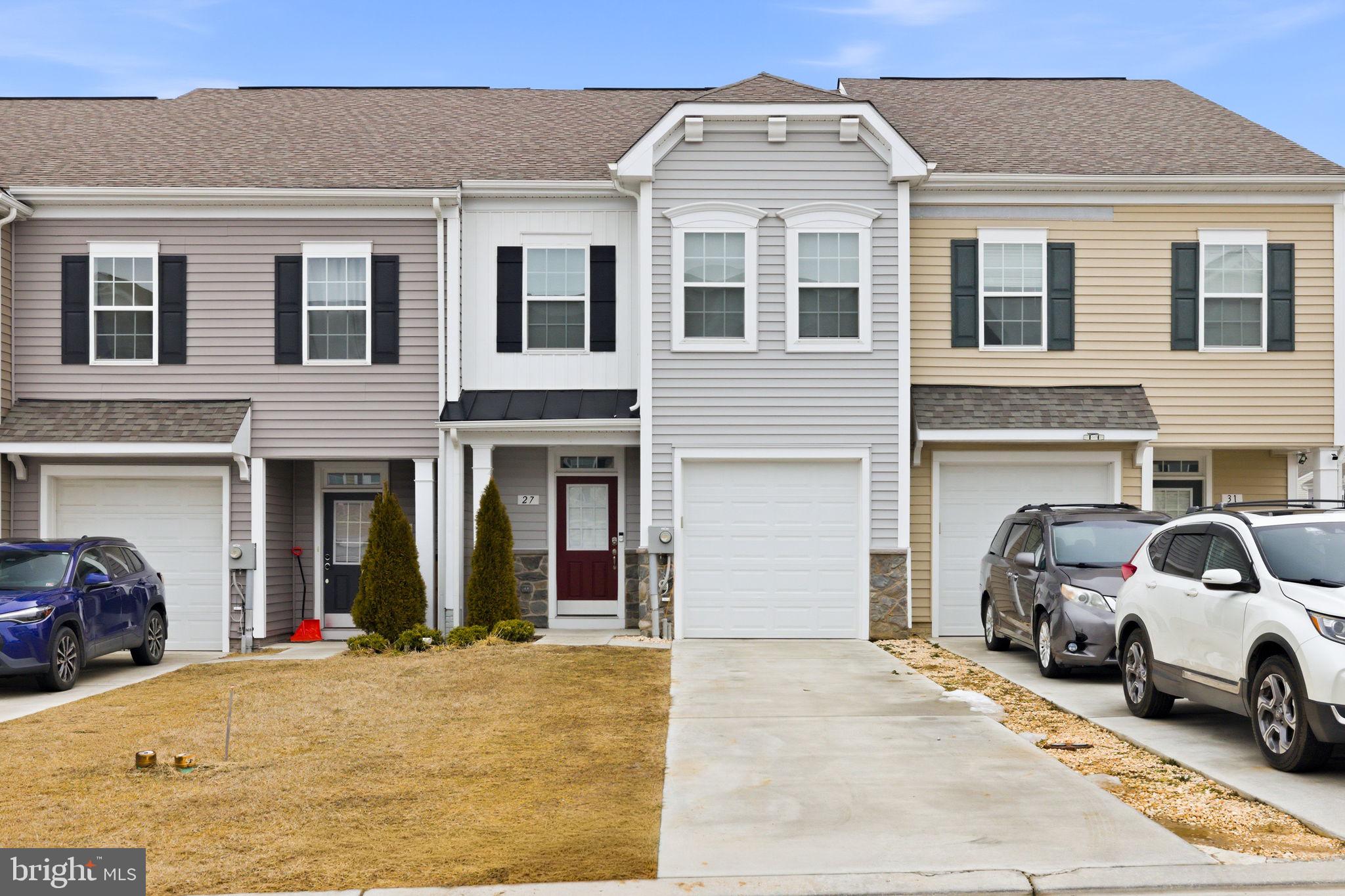 MCCAULEY CROSSING - Residential