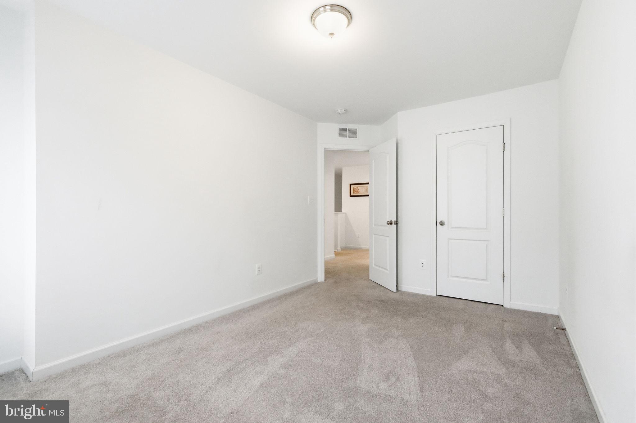 MCCAULEY CROSSING - Residential