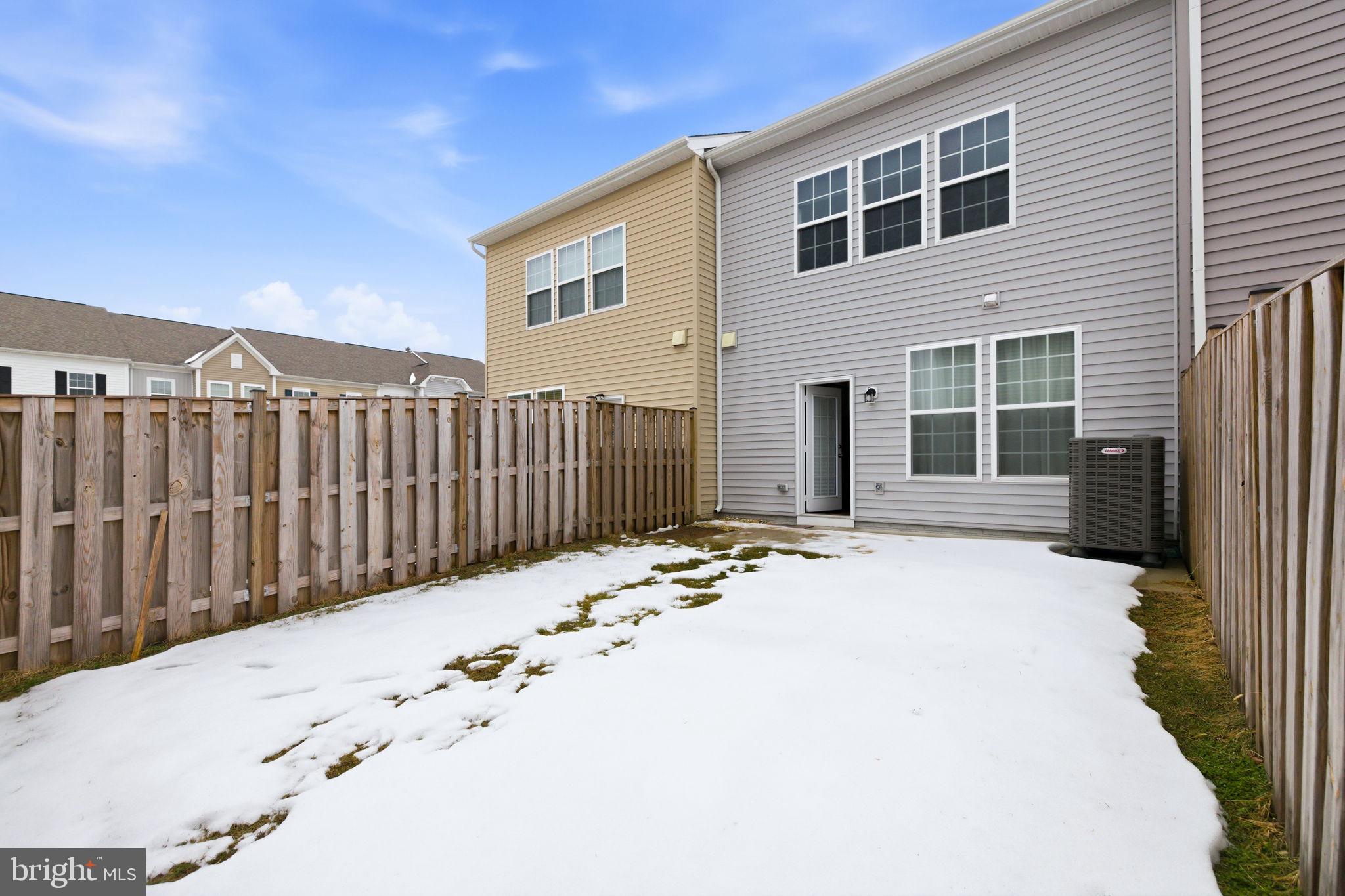 MCCAULEY CROSSING - Residential