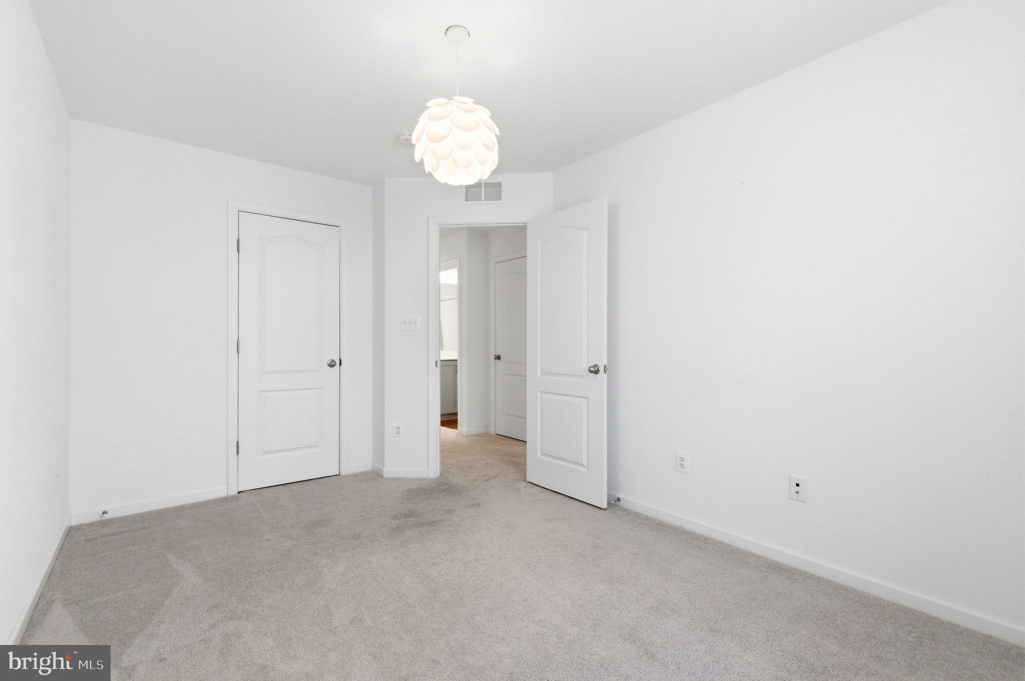 MCCAULEY CROSSING - Residential