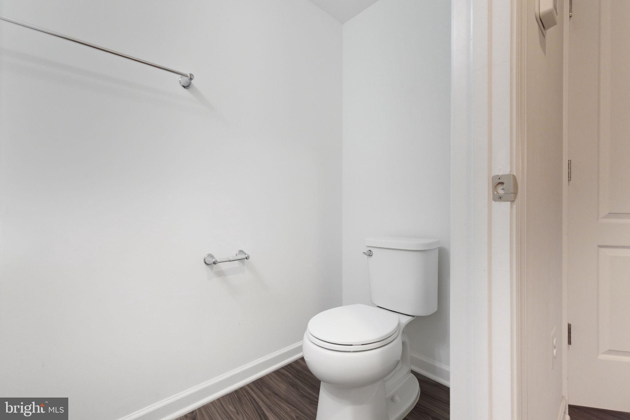 MCCAULEY CROSSING - Residential