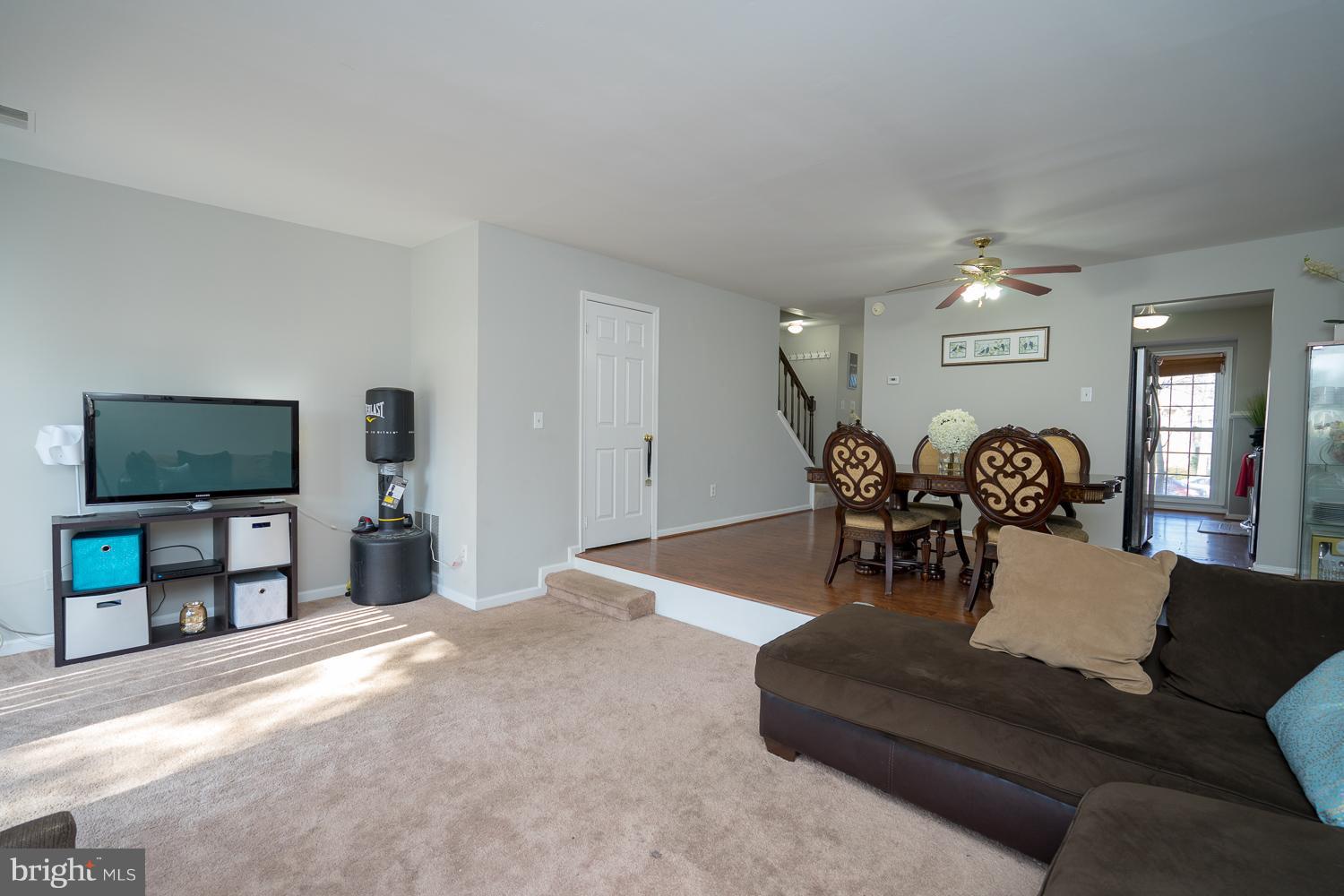 TOWNS OF FOREST HILLS - Residential