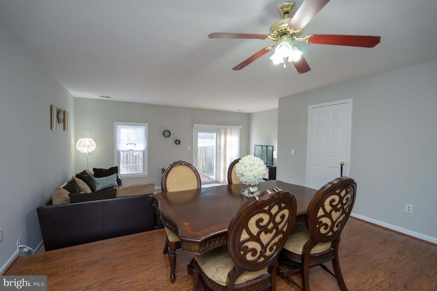 TOWNS OF FOREST HILLS - Residential