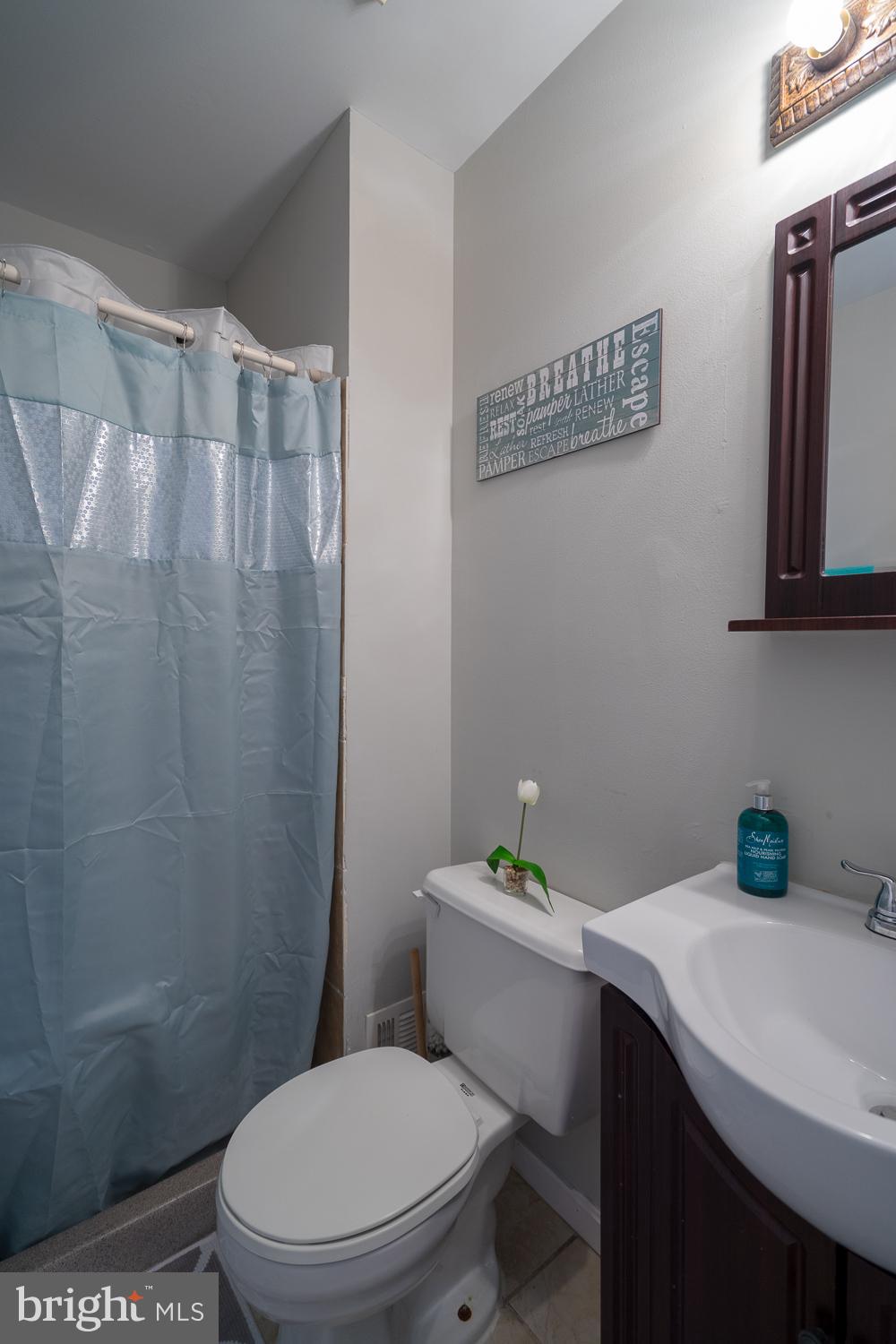 TOWNS OF FOREST HILLS - Residential