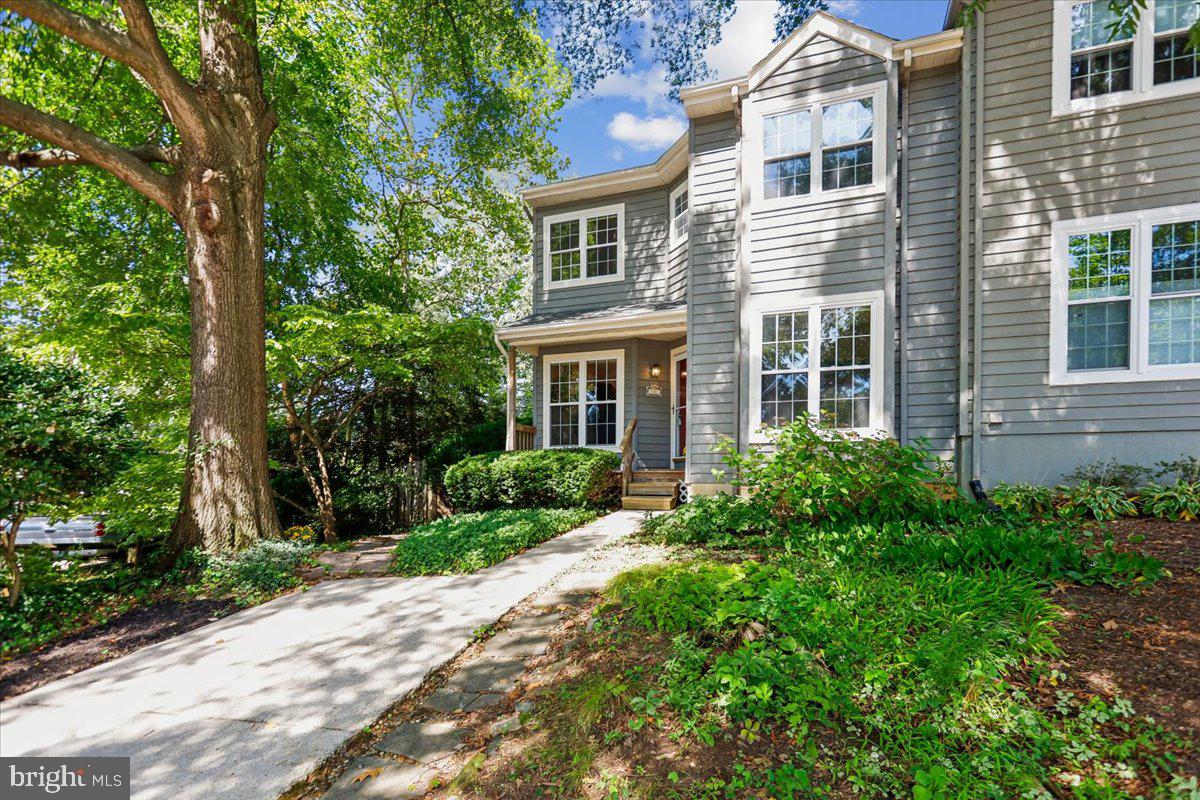 701 MONMOUTH AVENUE