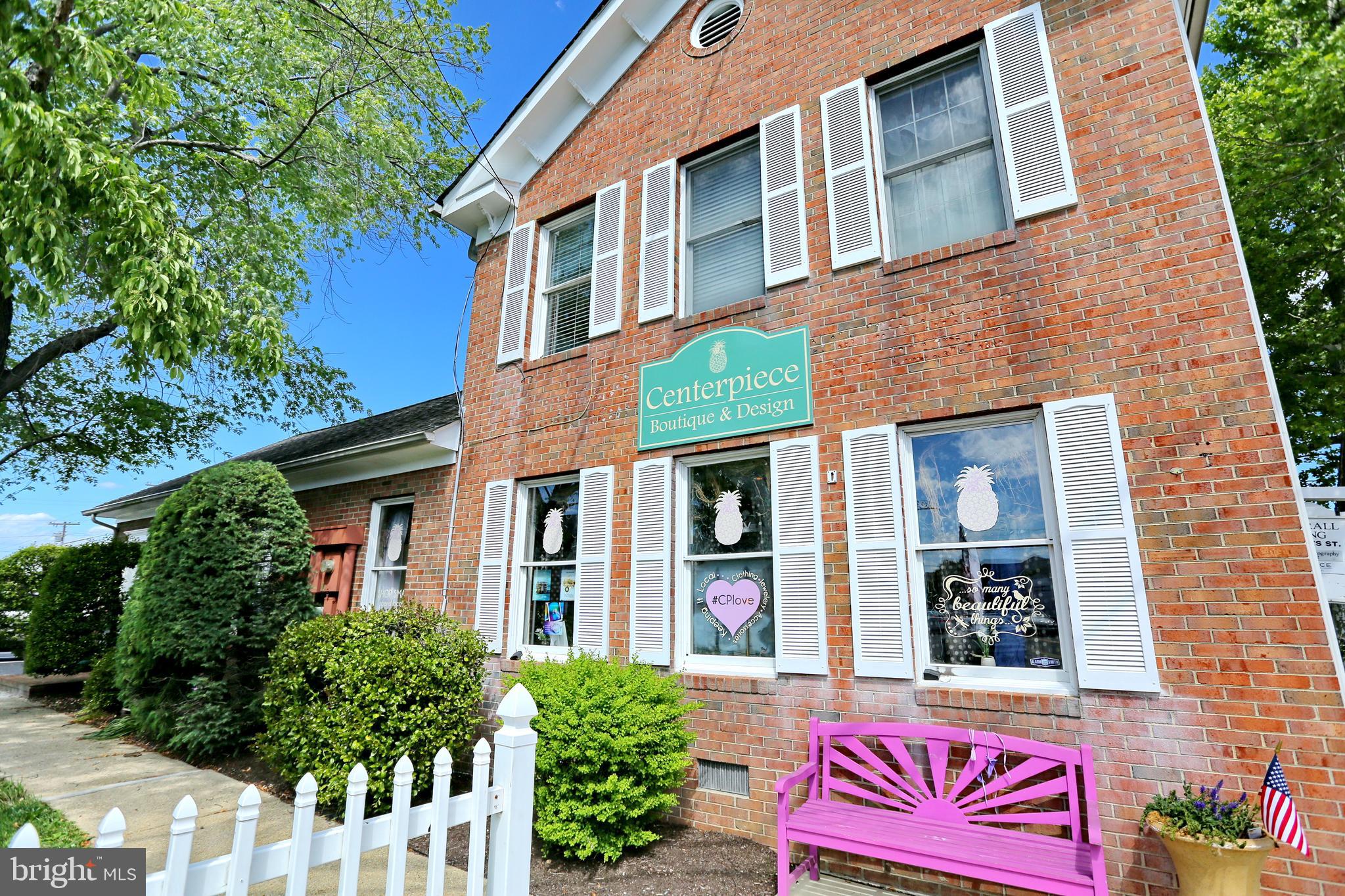 PRESWICKE HILLS SUB - Residential