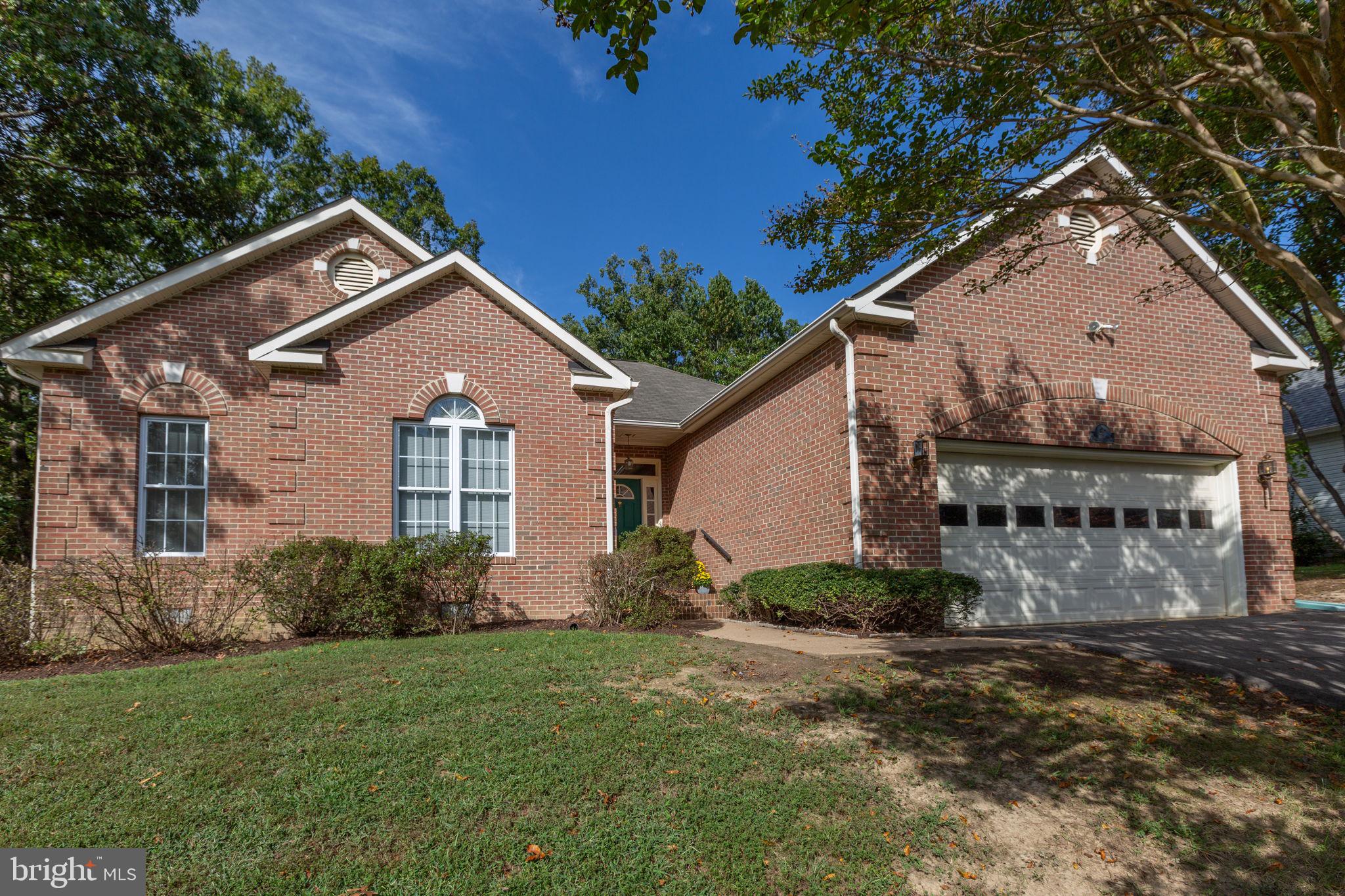 31 N POINTE DRIVE