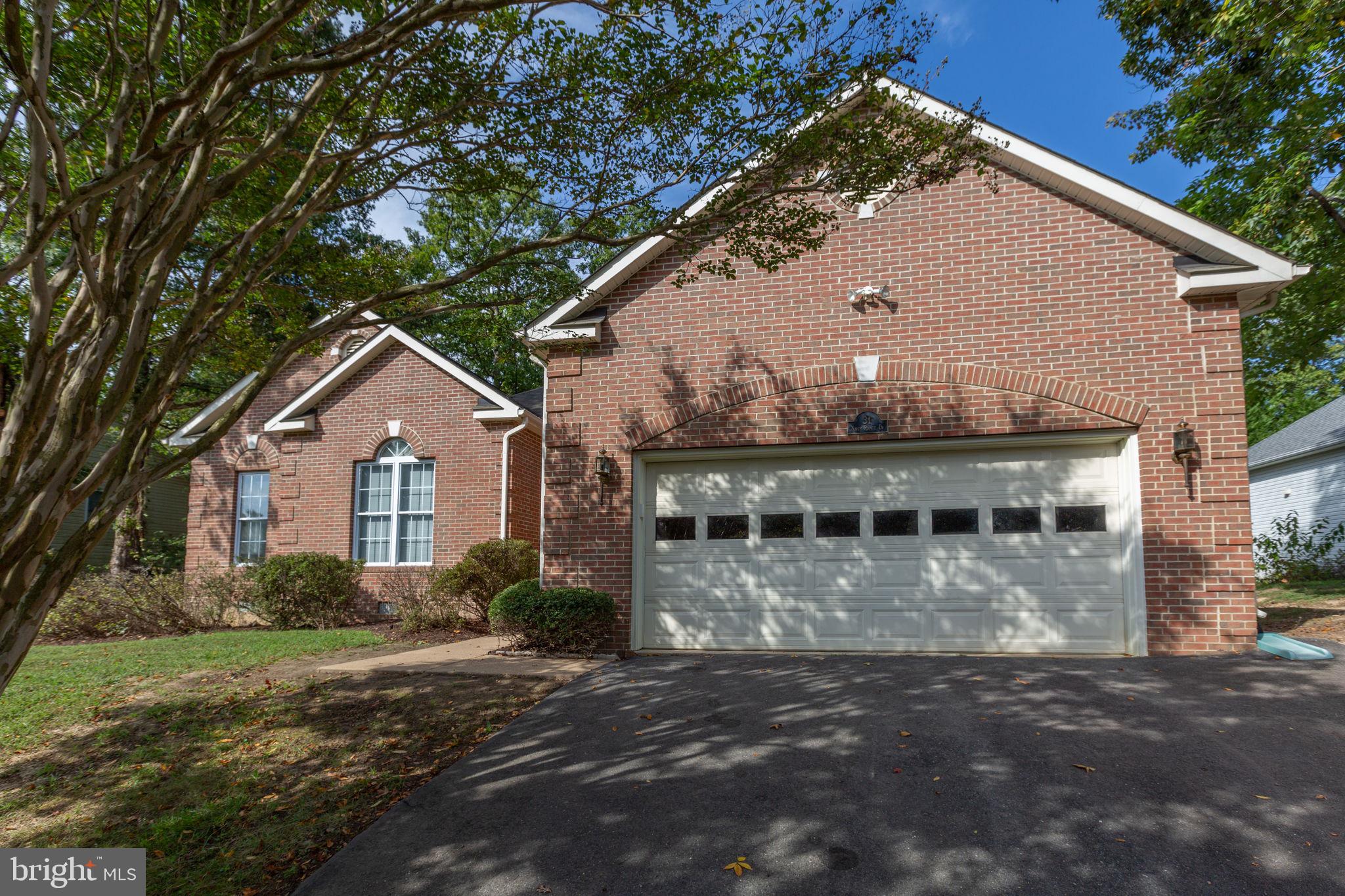 31 N POINTE DRIVE
