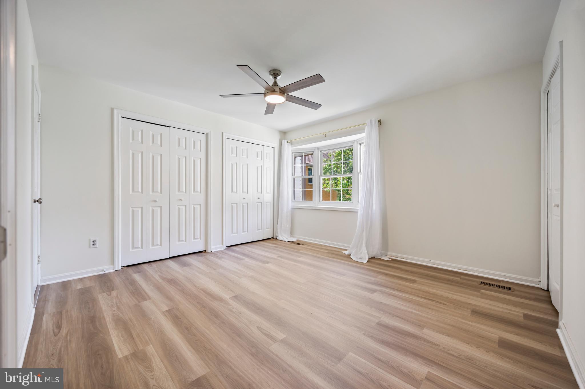 OAKWOOD VILLAGE CONDO - Residential Lease