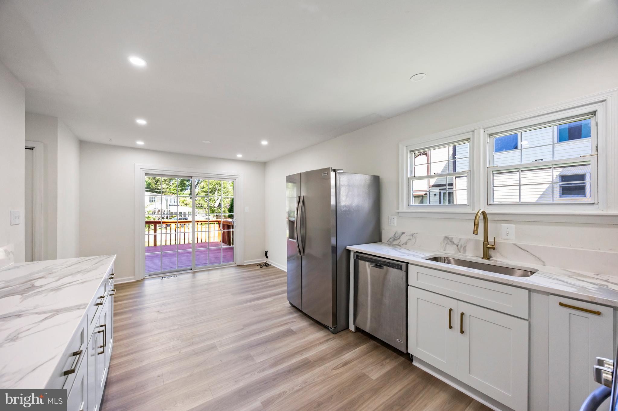 OAKWOOD VILLAGE CONDO - Residential Lease