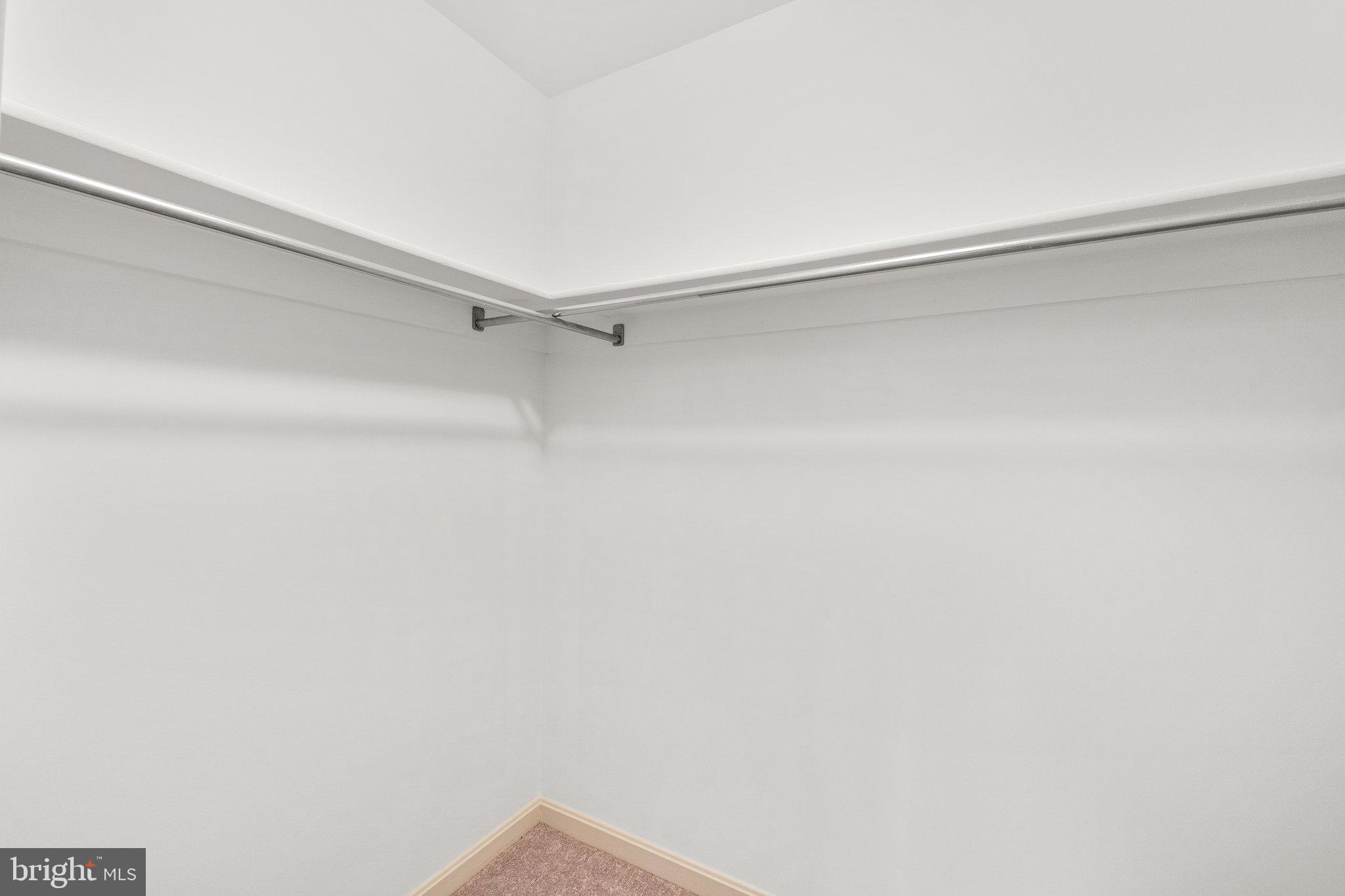 CROSSPOINTE - Residential