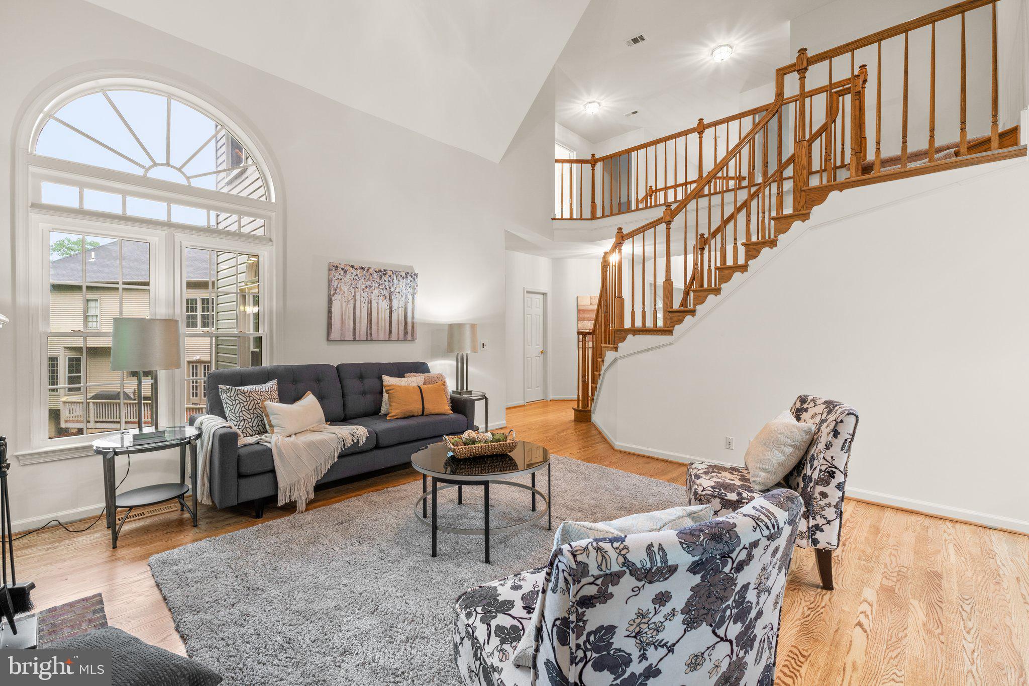 CROSSPOINTE - Residential