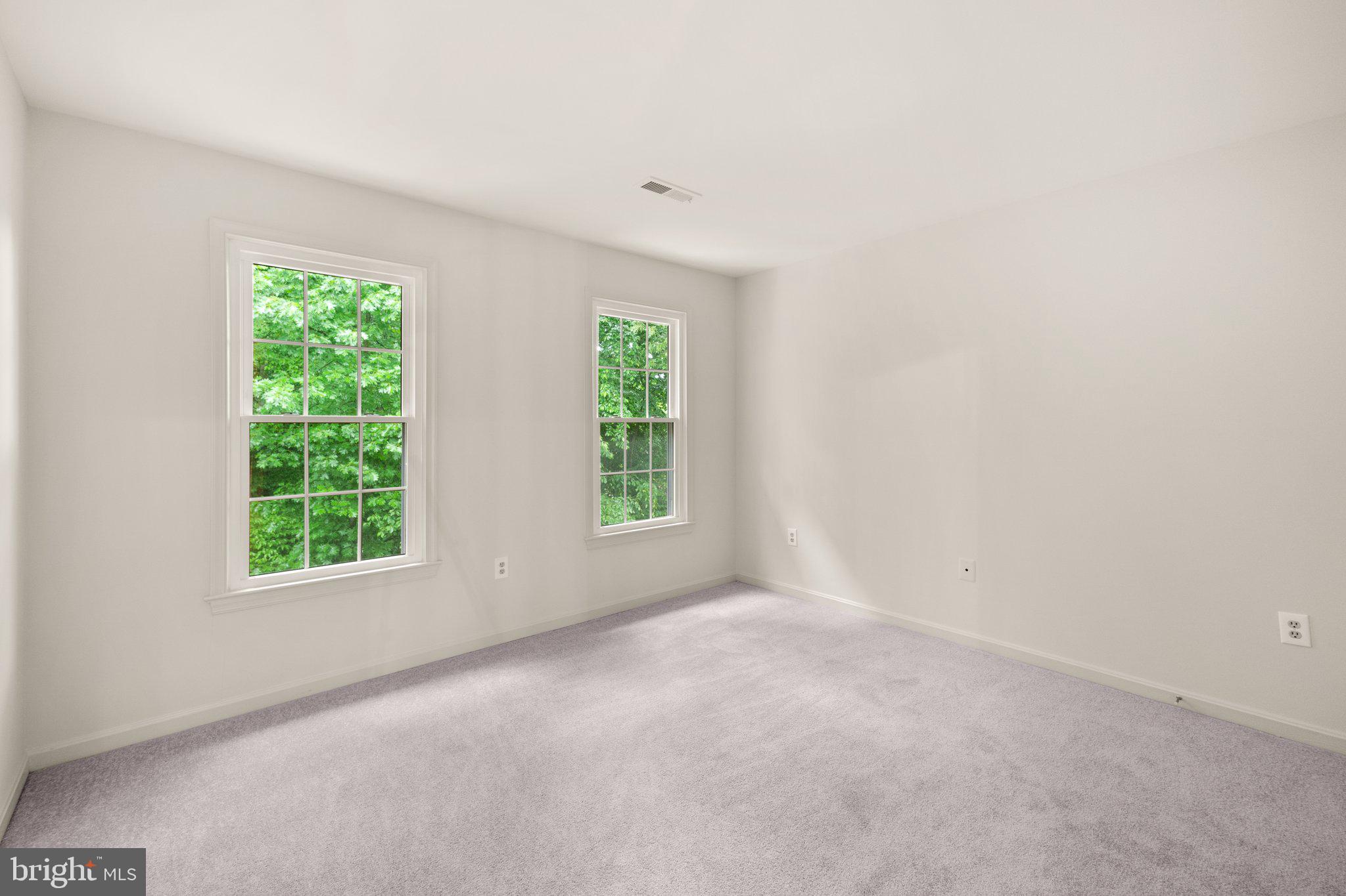 CROSSPOINTE - Residential