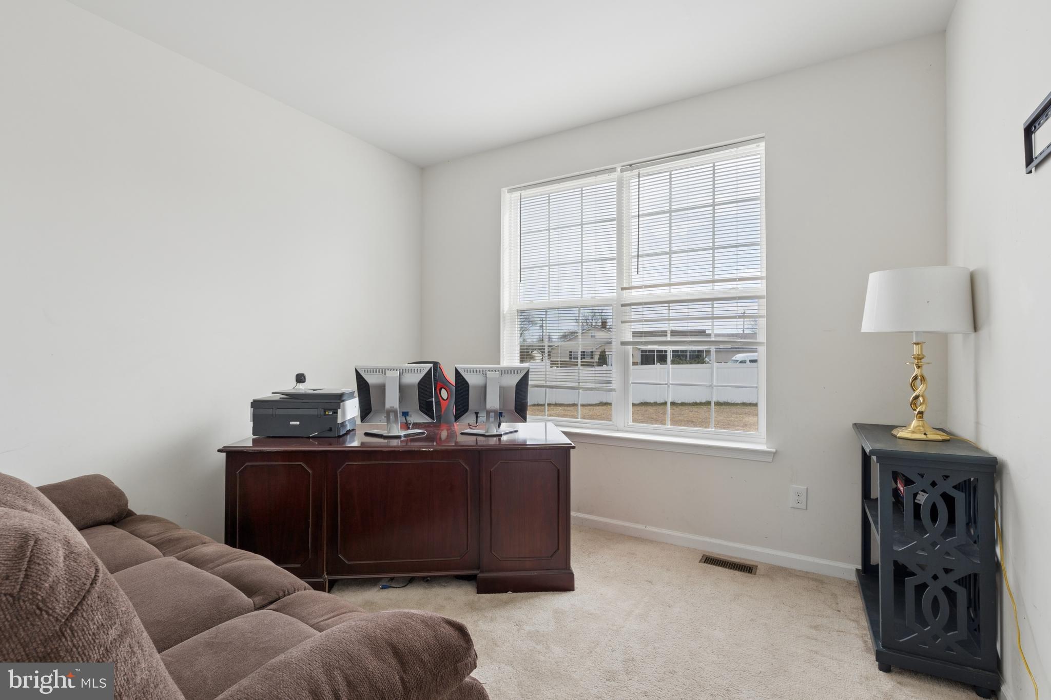 LAKE COMO WOODS - Residential