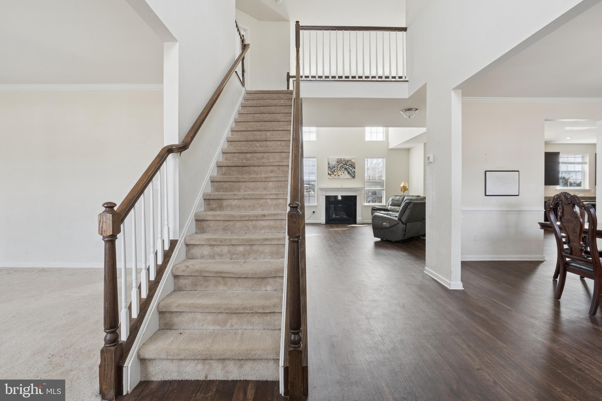 LAKE COMO WOODS - Residential