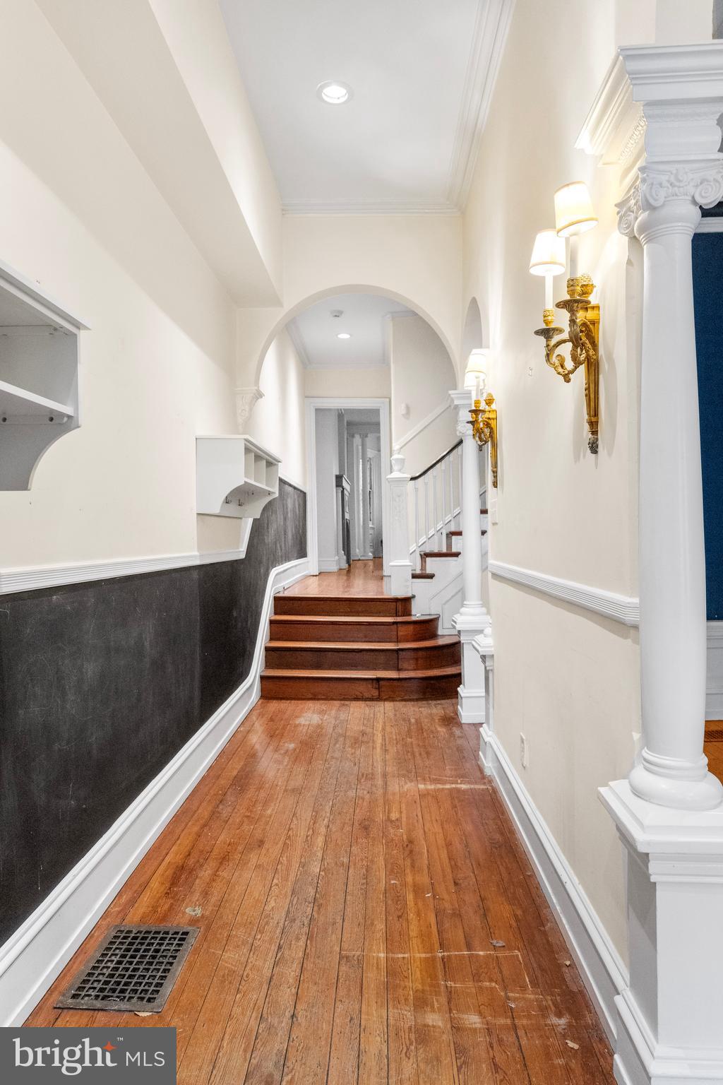 2221 LOCUST STREET