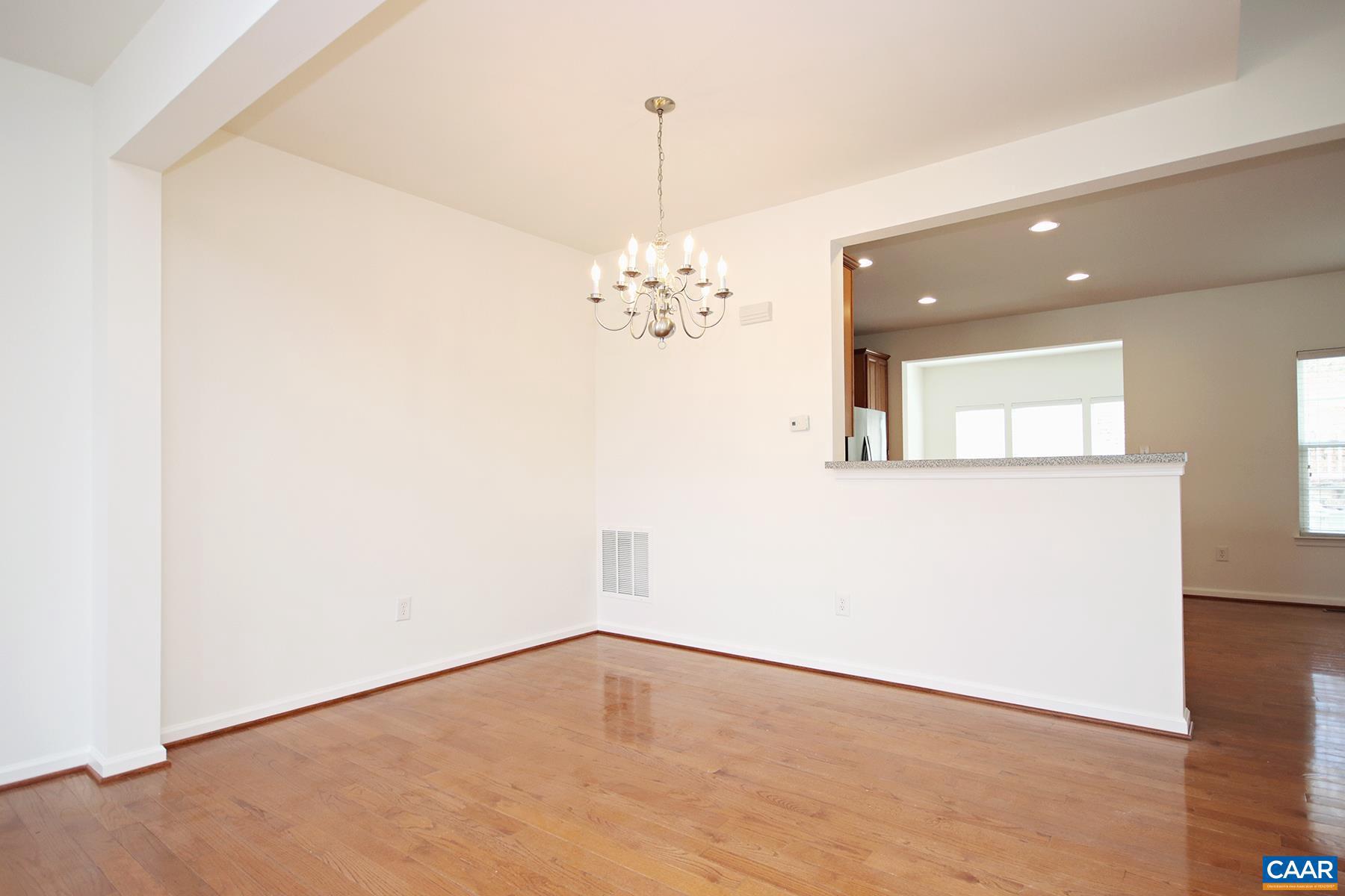 PAVILIONS AT PANTOPS - Residential Lease