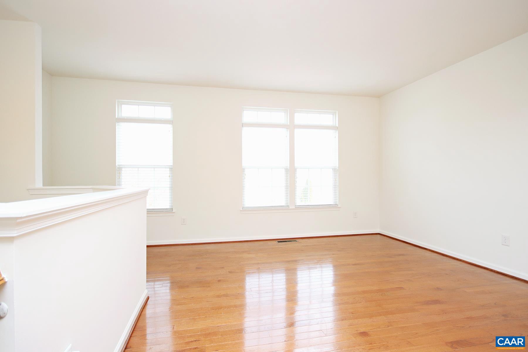 PAVILIONS AT PANTOPS - Residential Lease